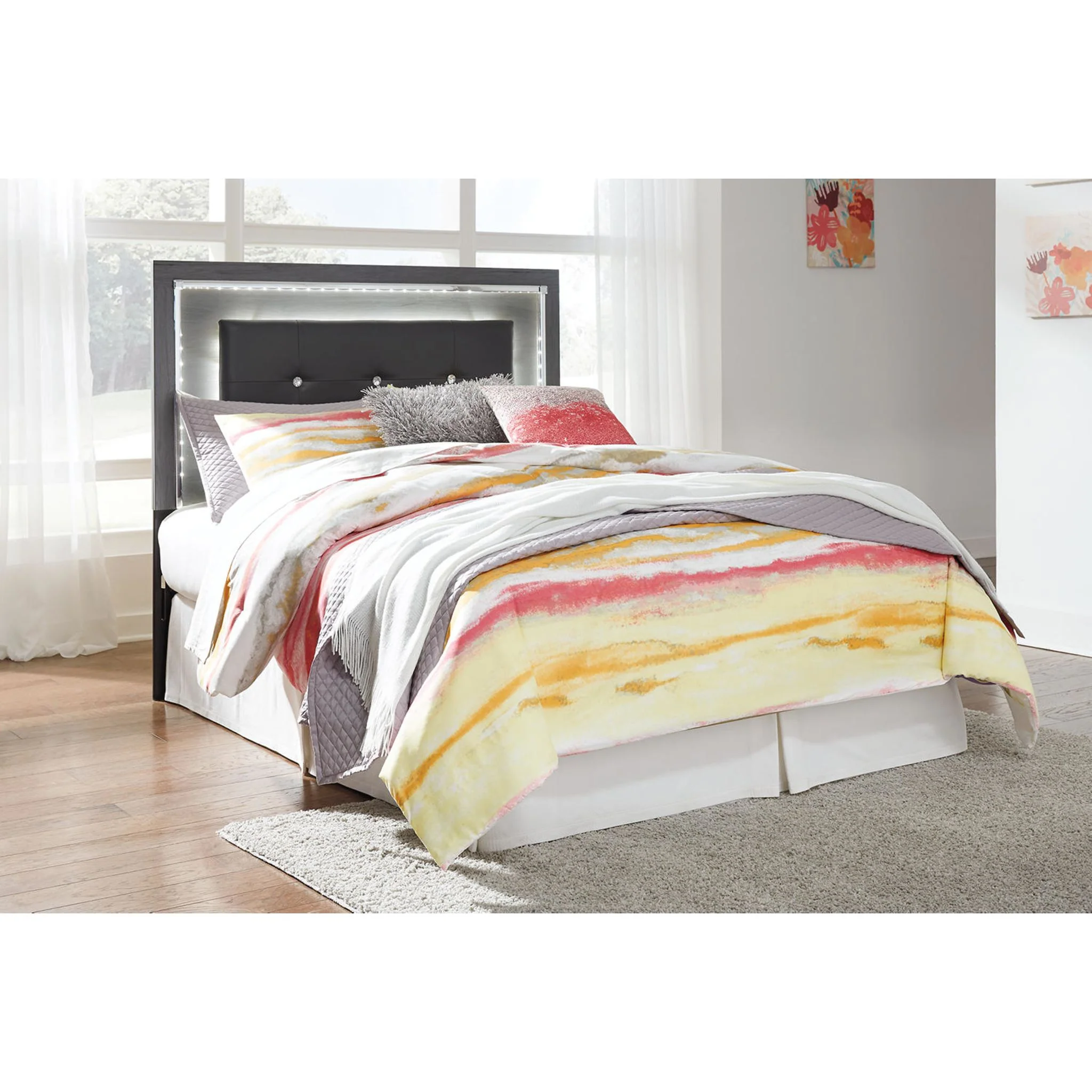 Lodanna Full Panel Headboard - Image 12