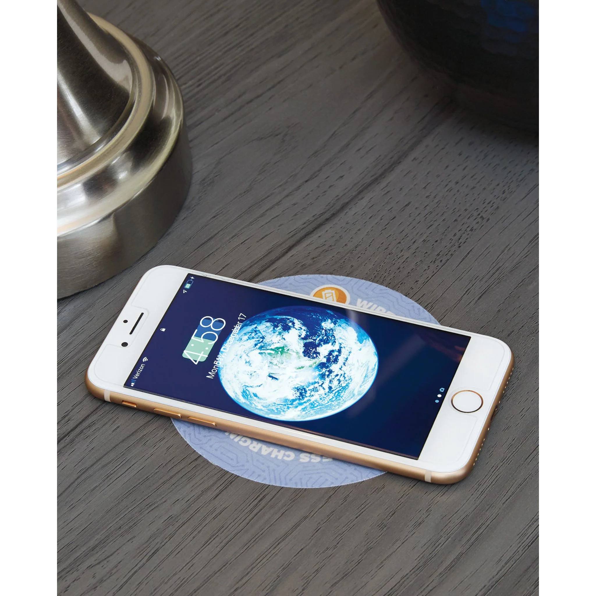 Lodanna Nightstand - Image 13