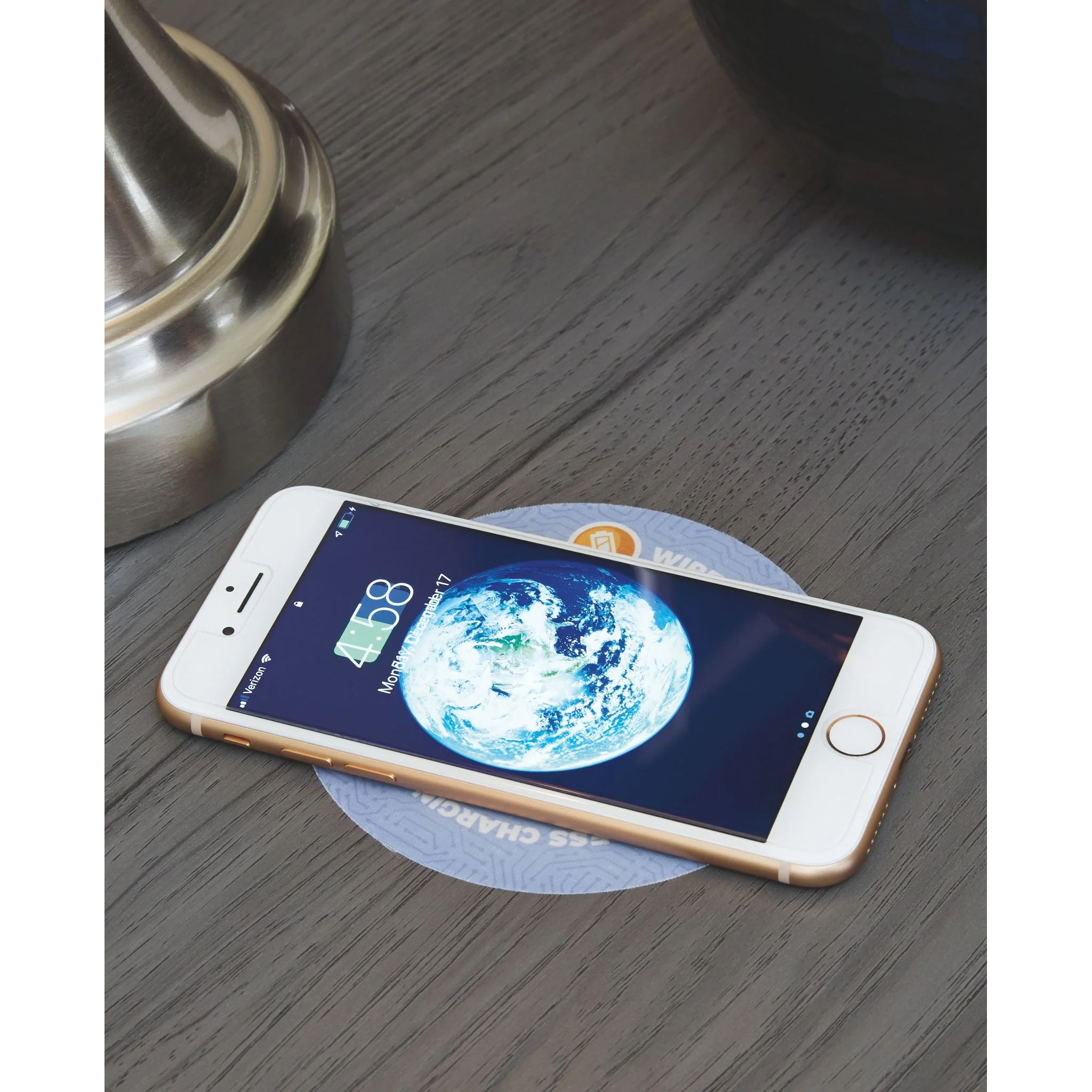 Lodanna Nightstand - Image 6