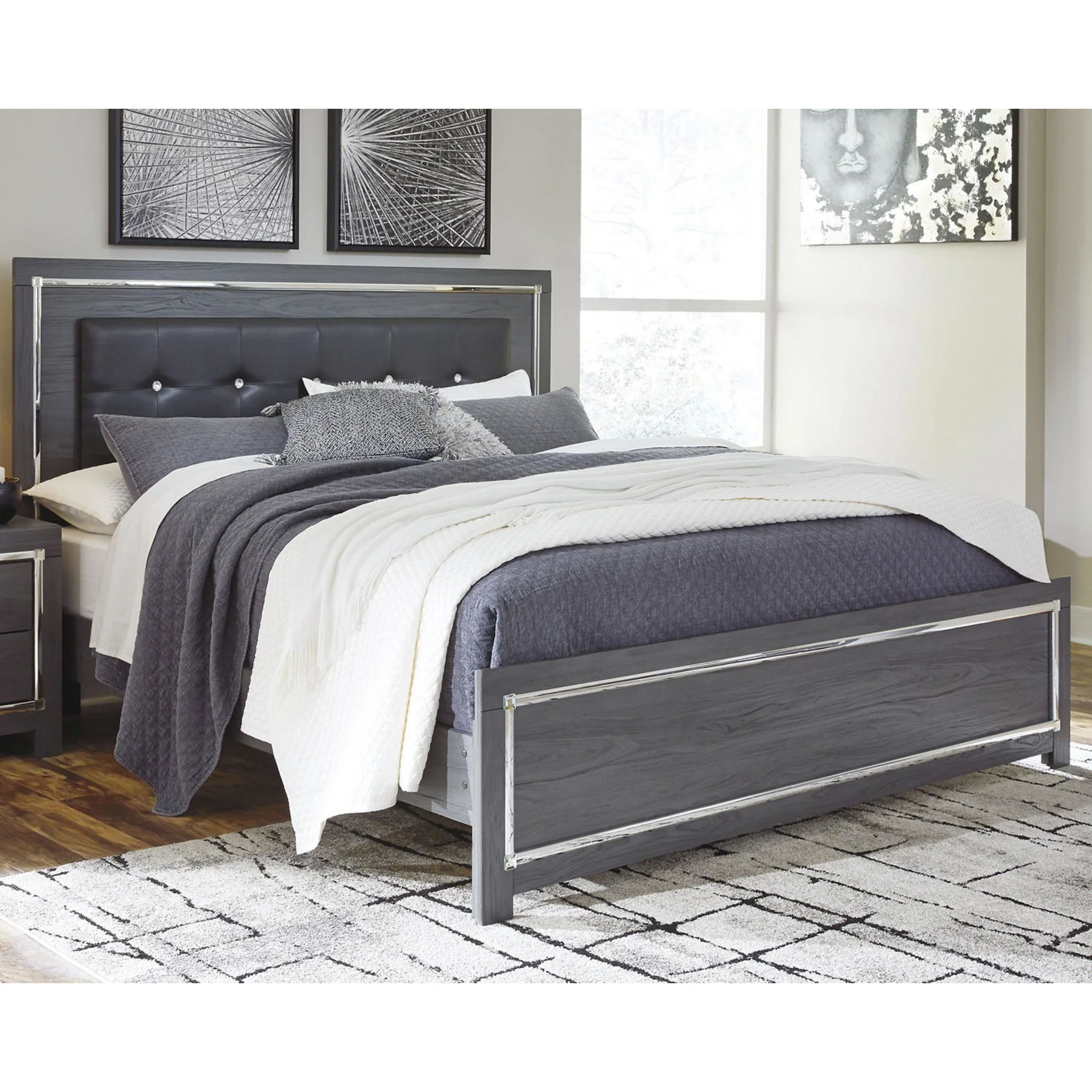 Lodanna Platform Bed - Image 35