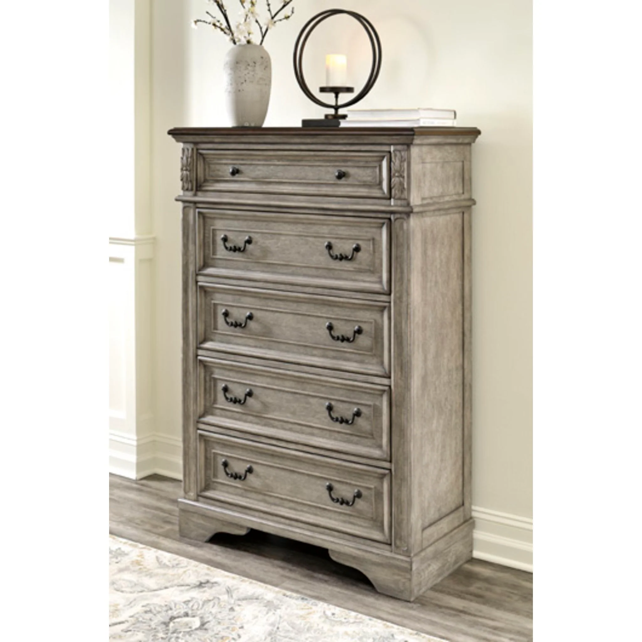 Lodenbay Chest - Image 3