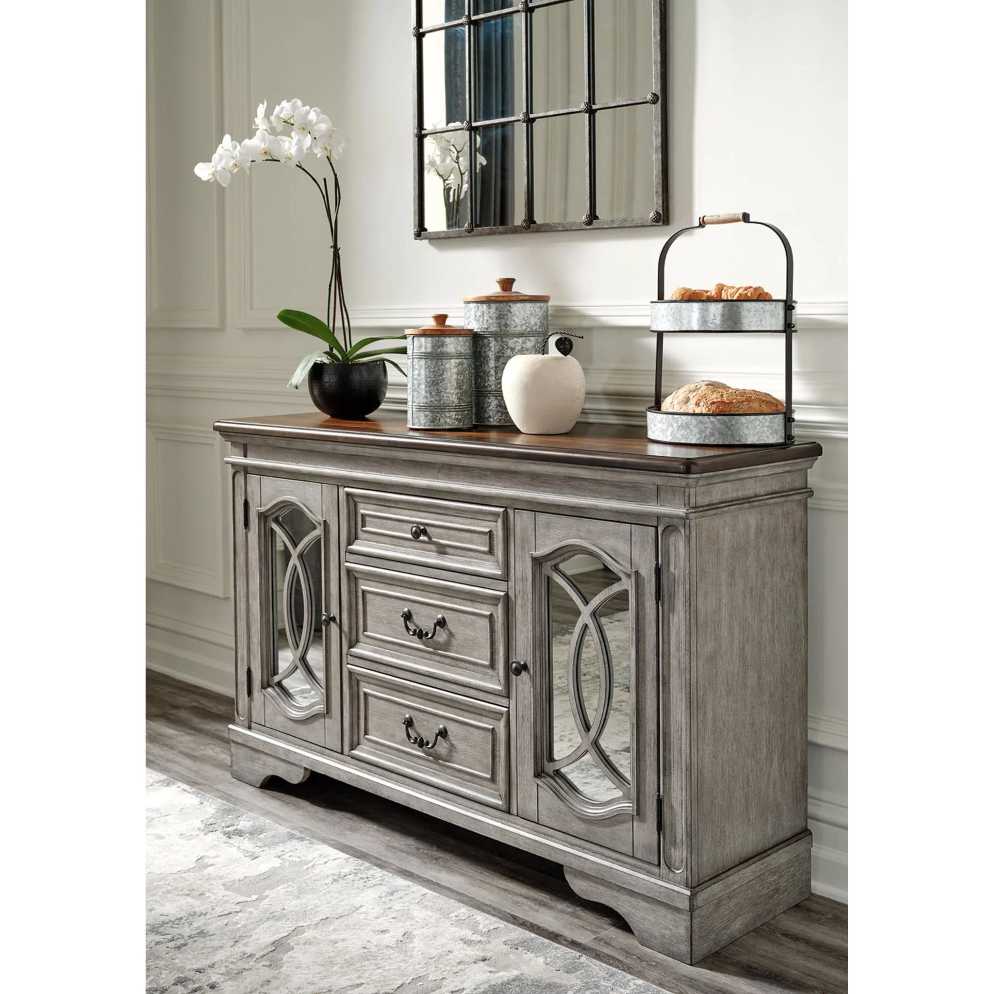 Lodenbay Dining Server - Image 2