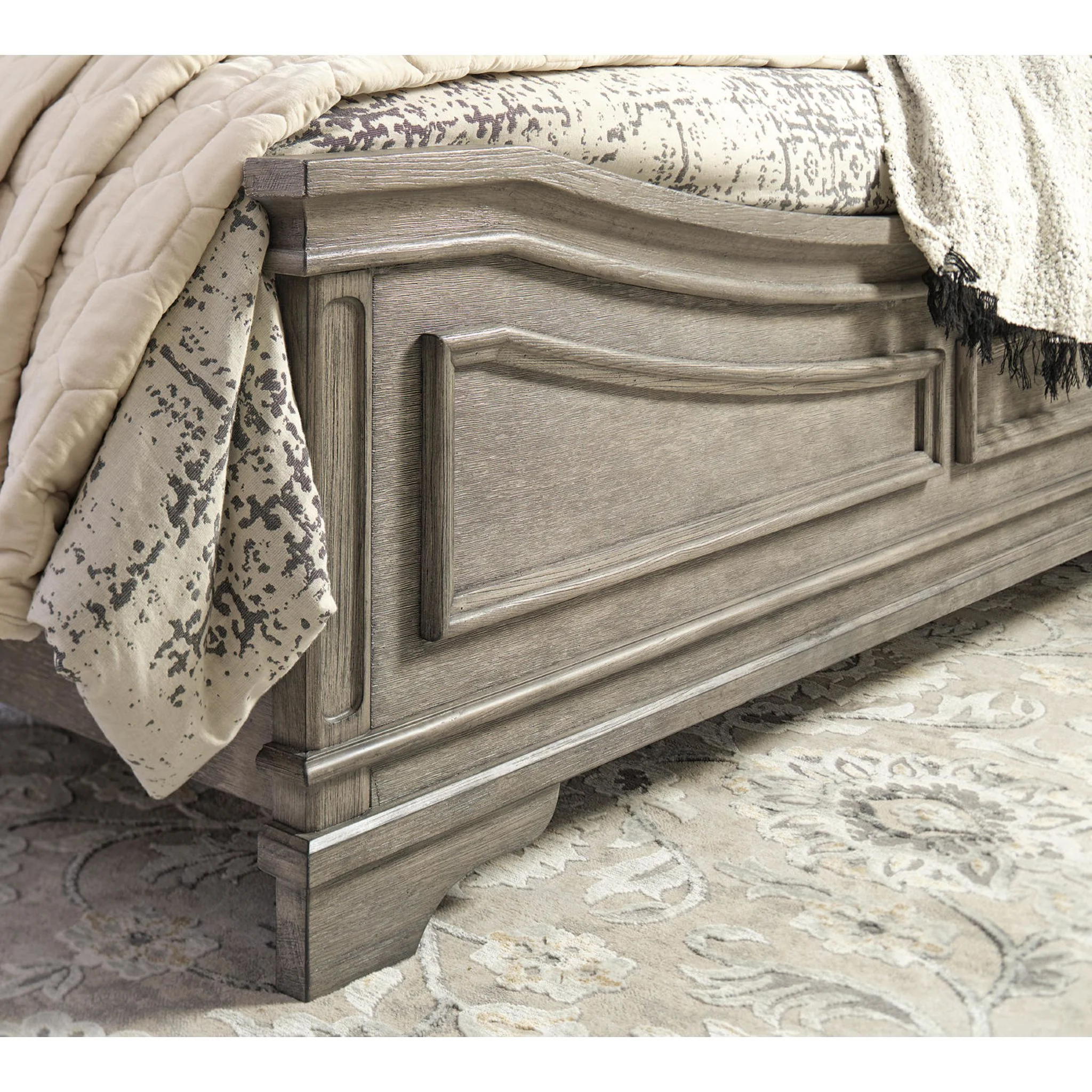 Lodenbay King Panel Bed - Image 3