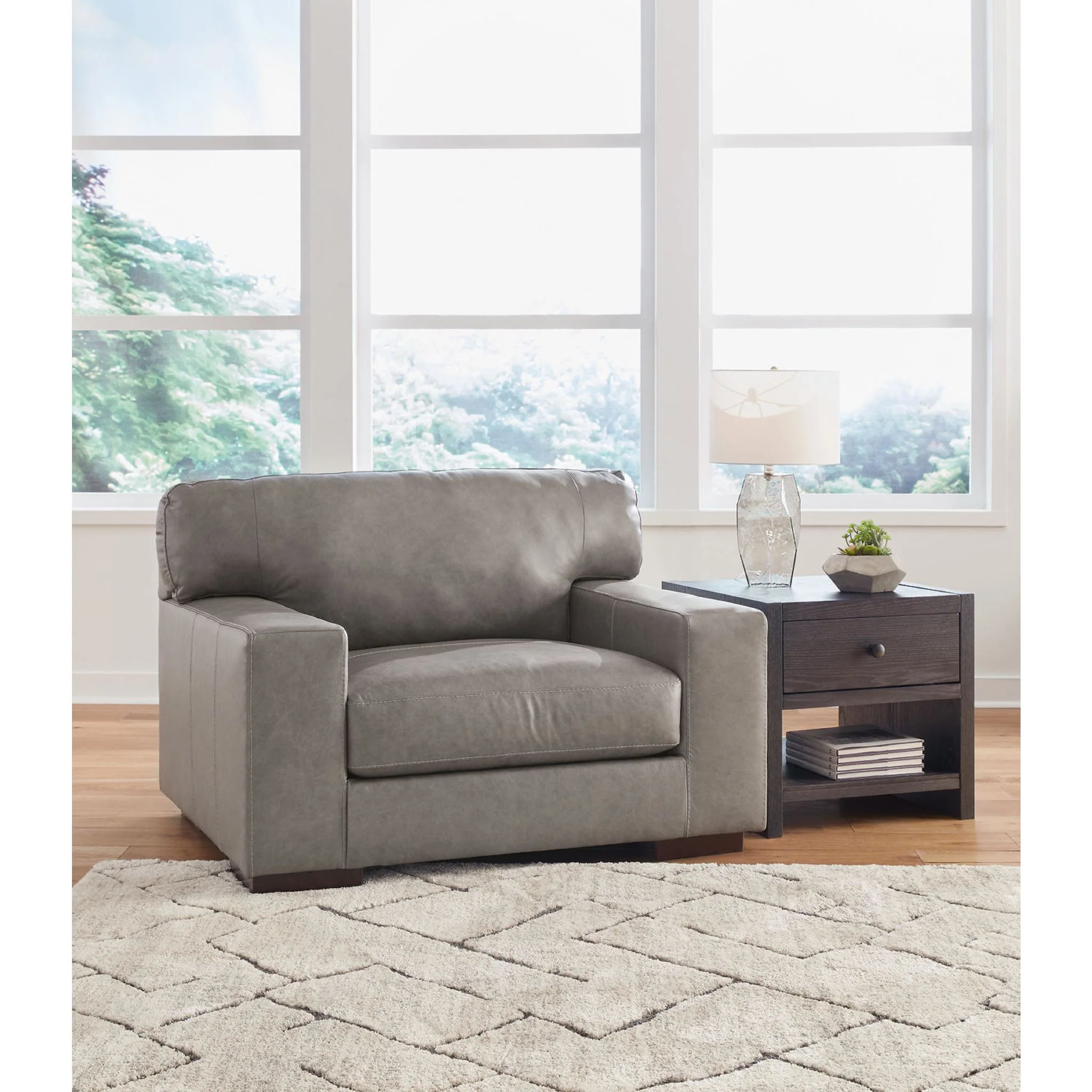 Lombardia-Exclusive Chair and a Half - Image 2