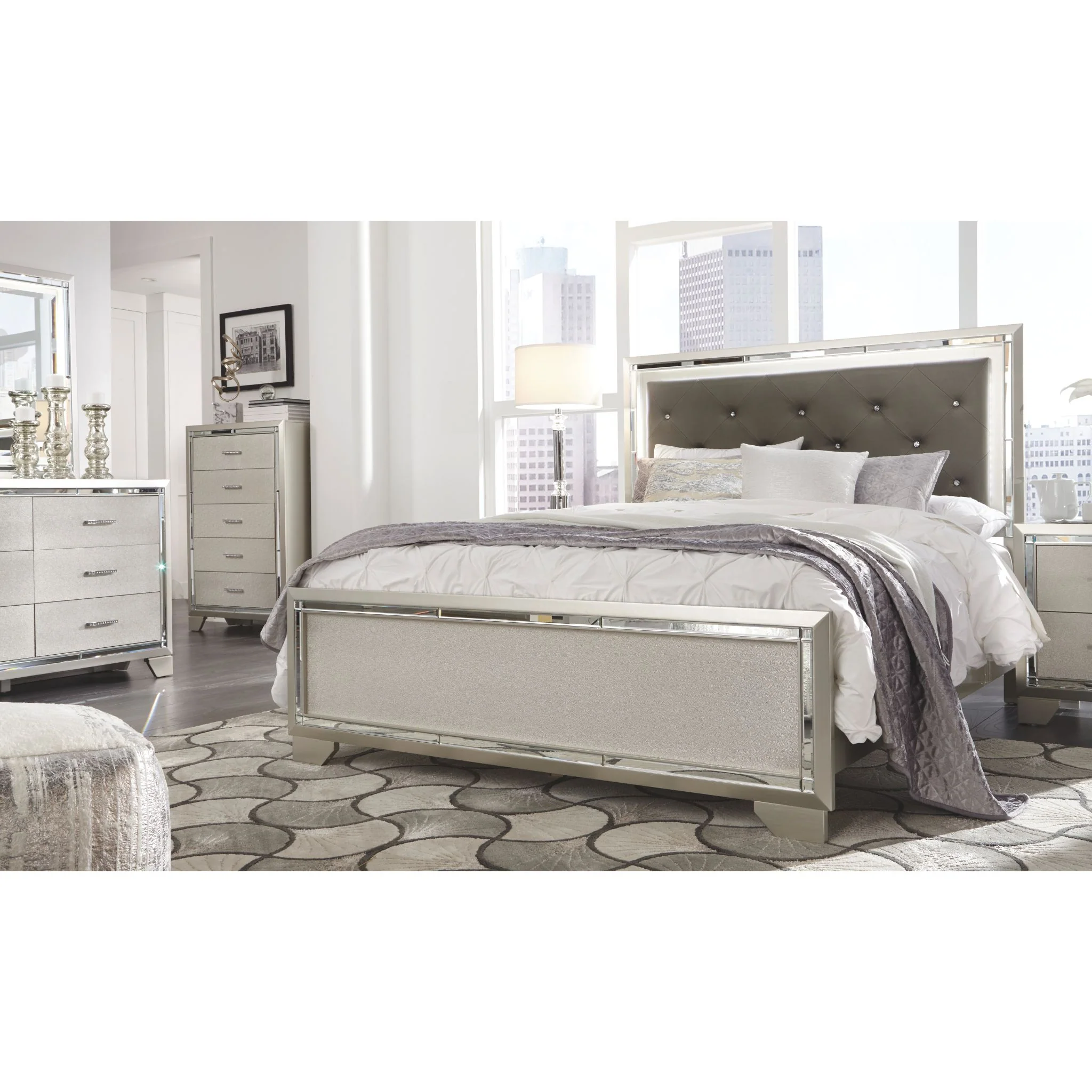Lonnix 3 Piece Queen Panel Bed - Image 11