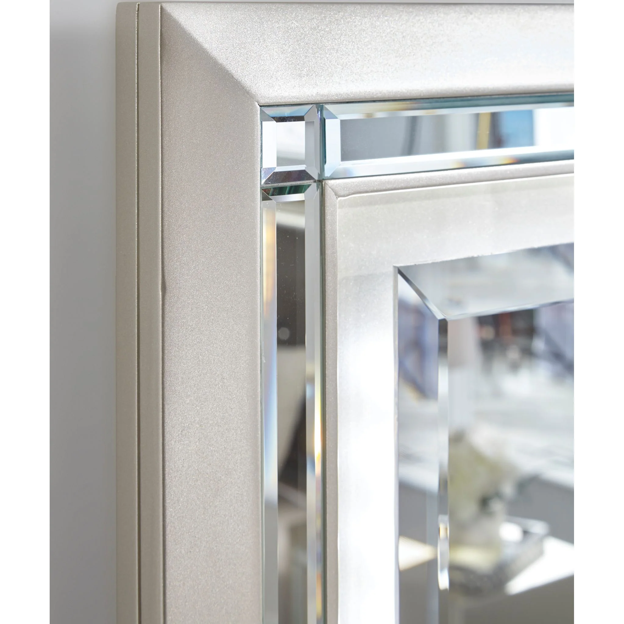 Lonnix Dresser and Mirror - Image 3