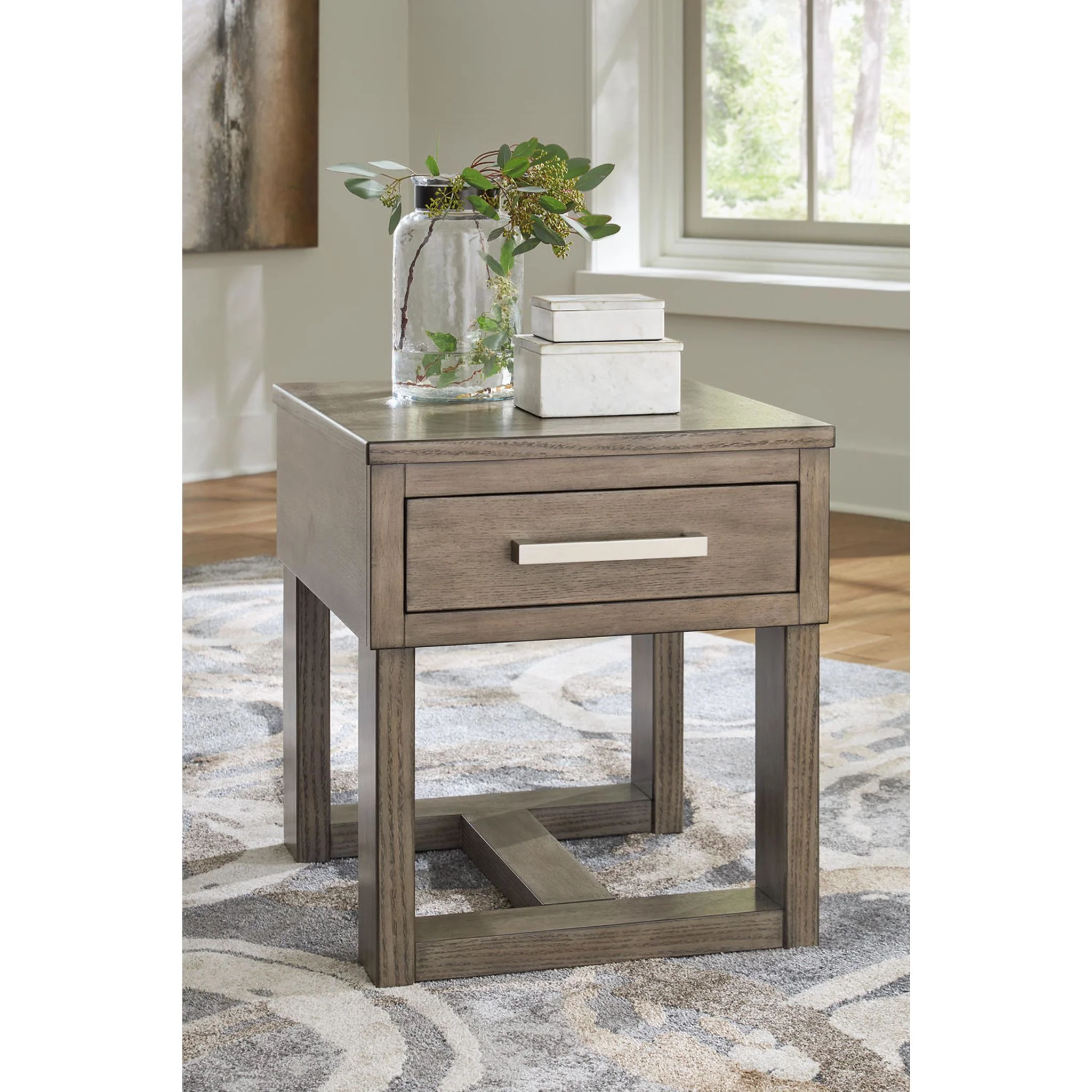 Loyaska End Table - Image 2