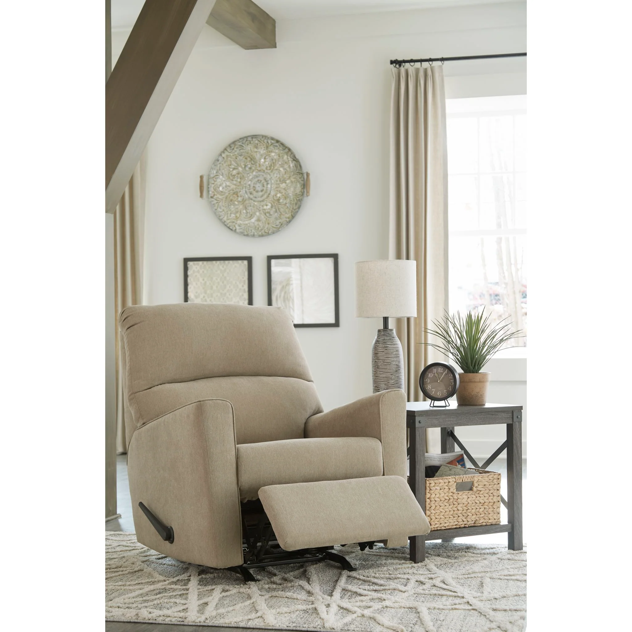 Lucina Rocker Recliner - Image 5