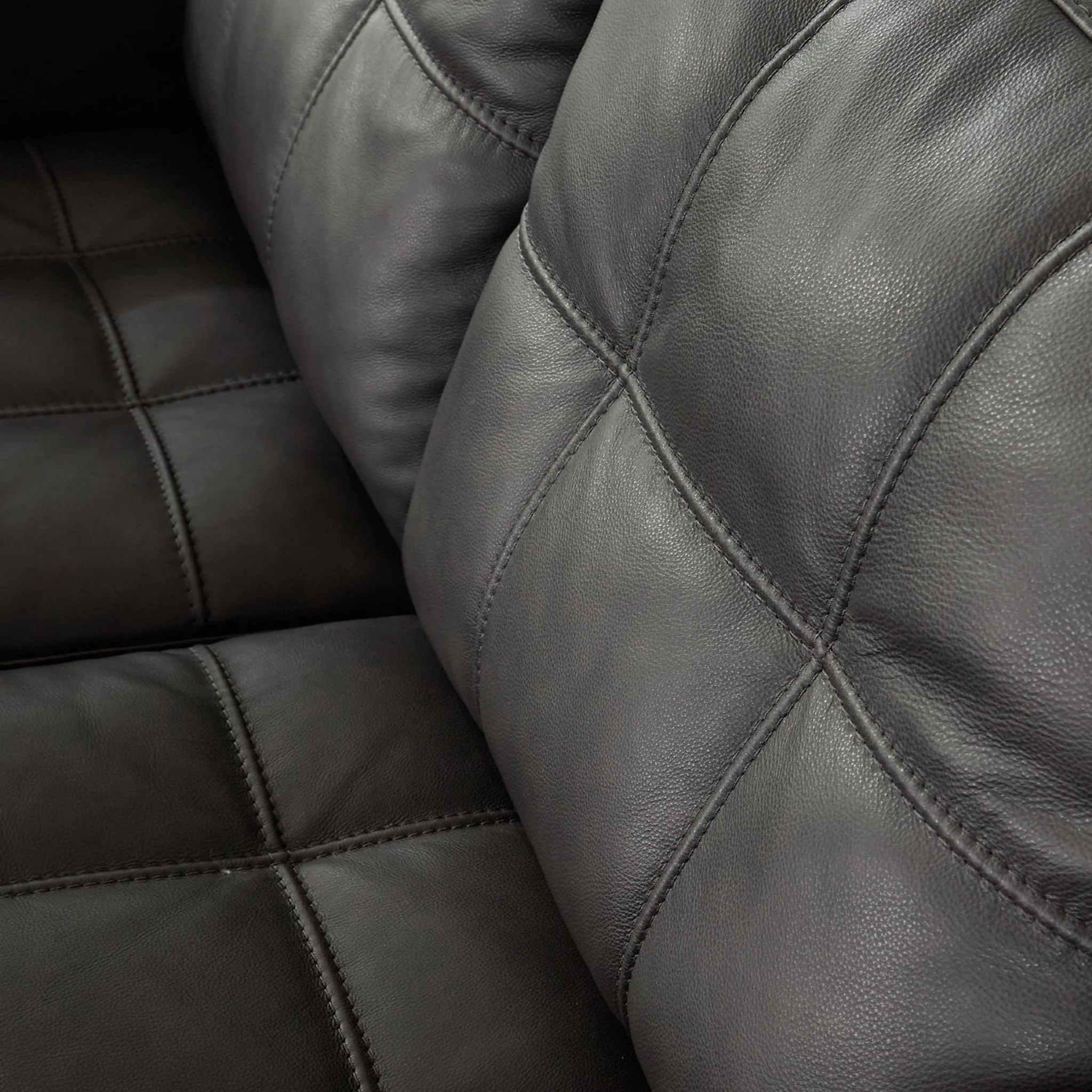 Luigi Sofa - Image 15