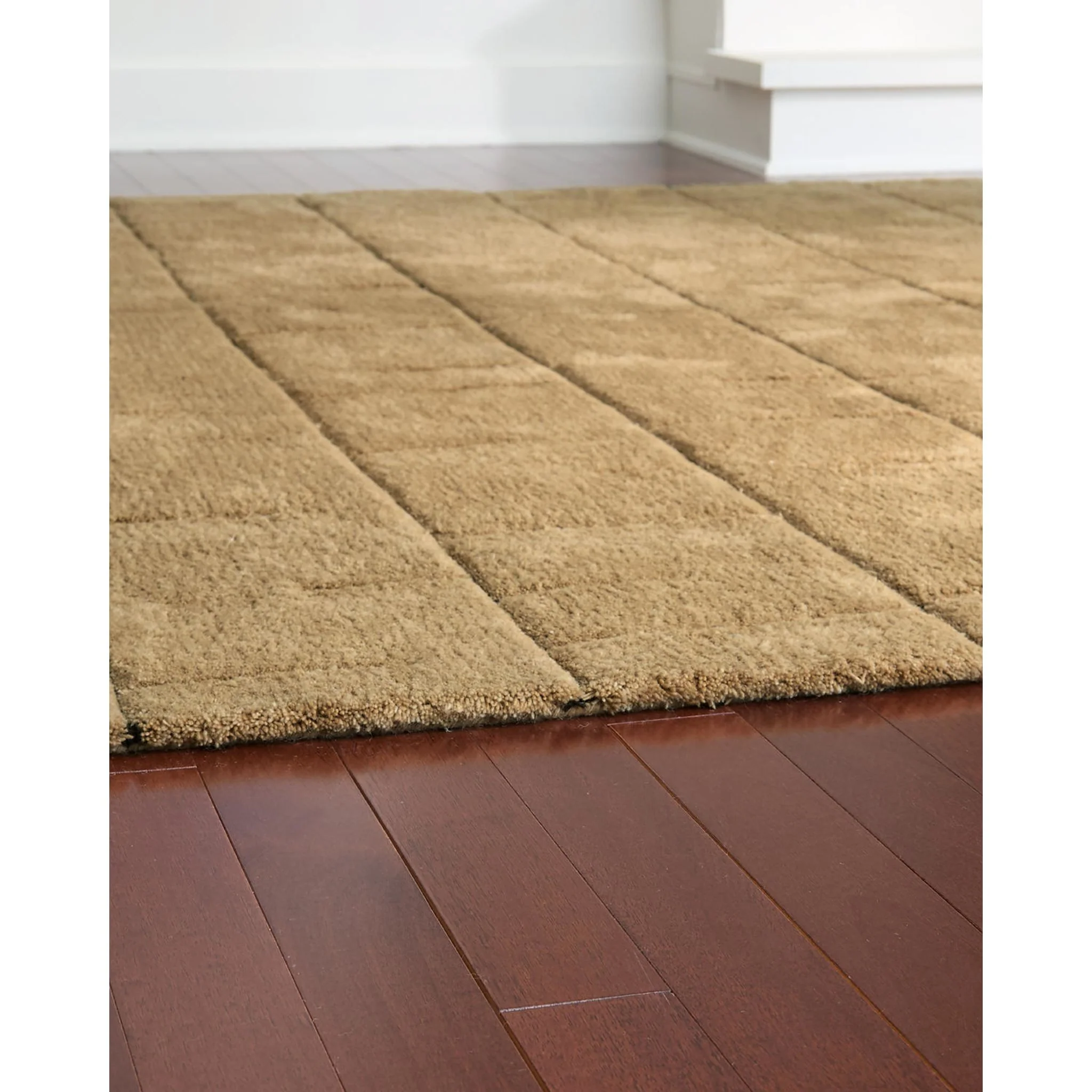 Luzmont Area Rug - Image 5