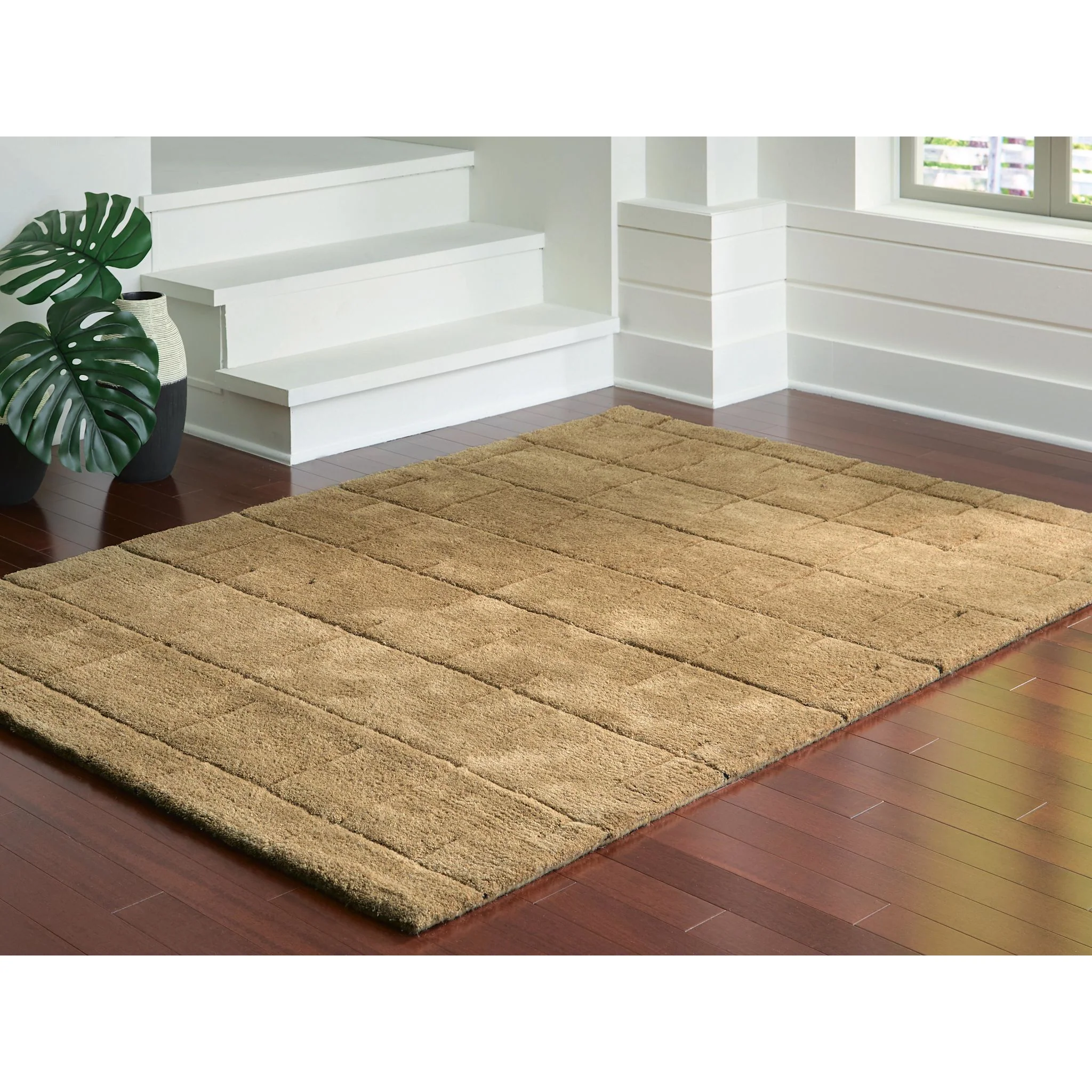 Luzmont Medium Rug - Image 2