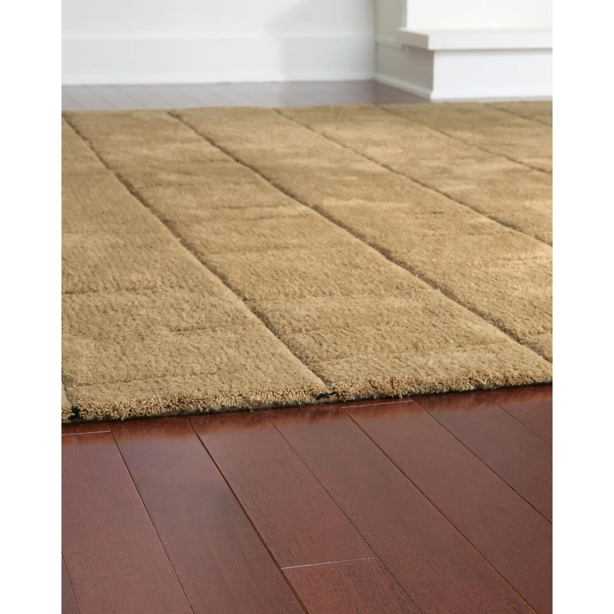 Luzmont Medium Rug - Image 7