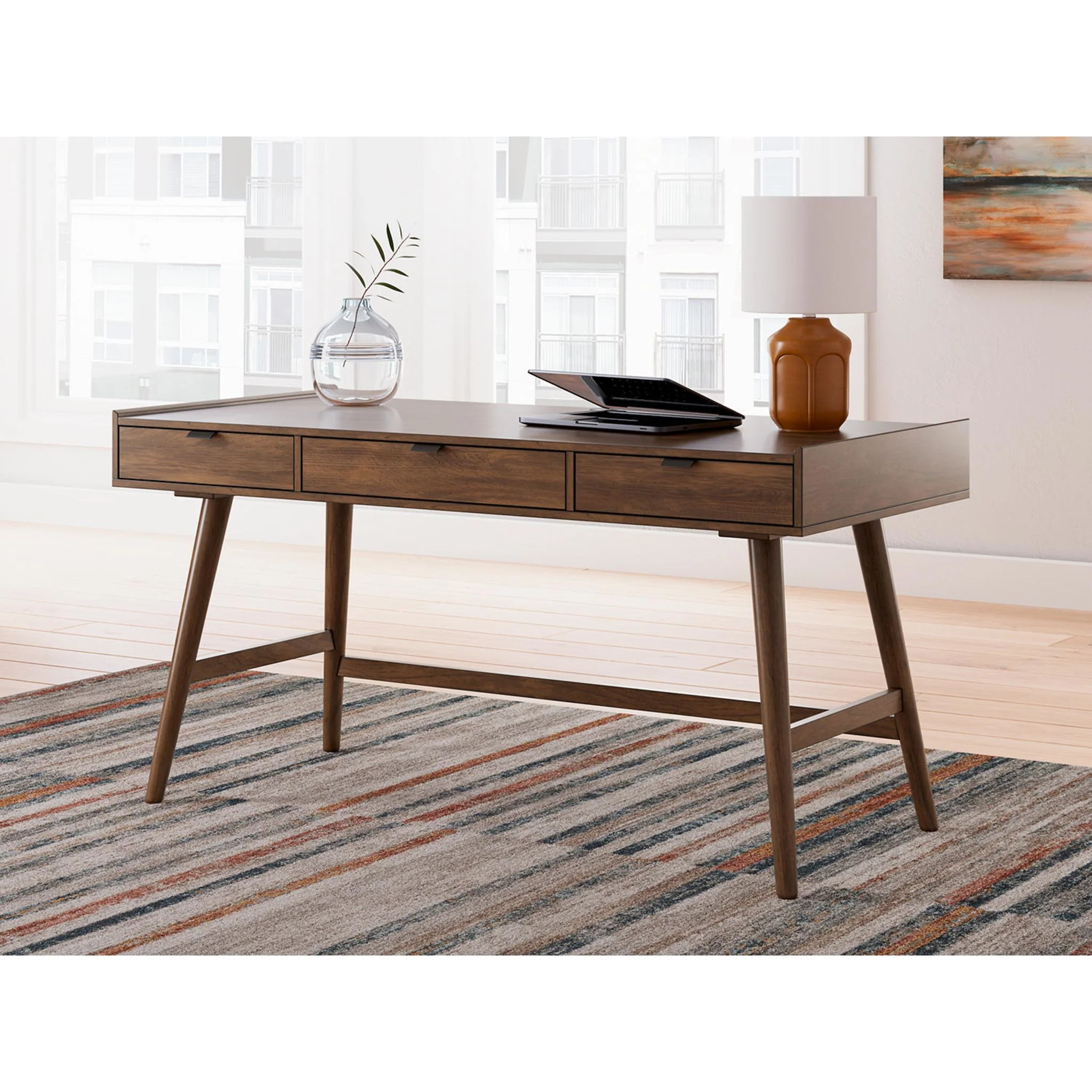 Lyncott Desk - Image 2