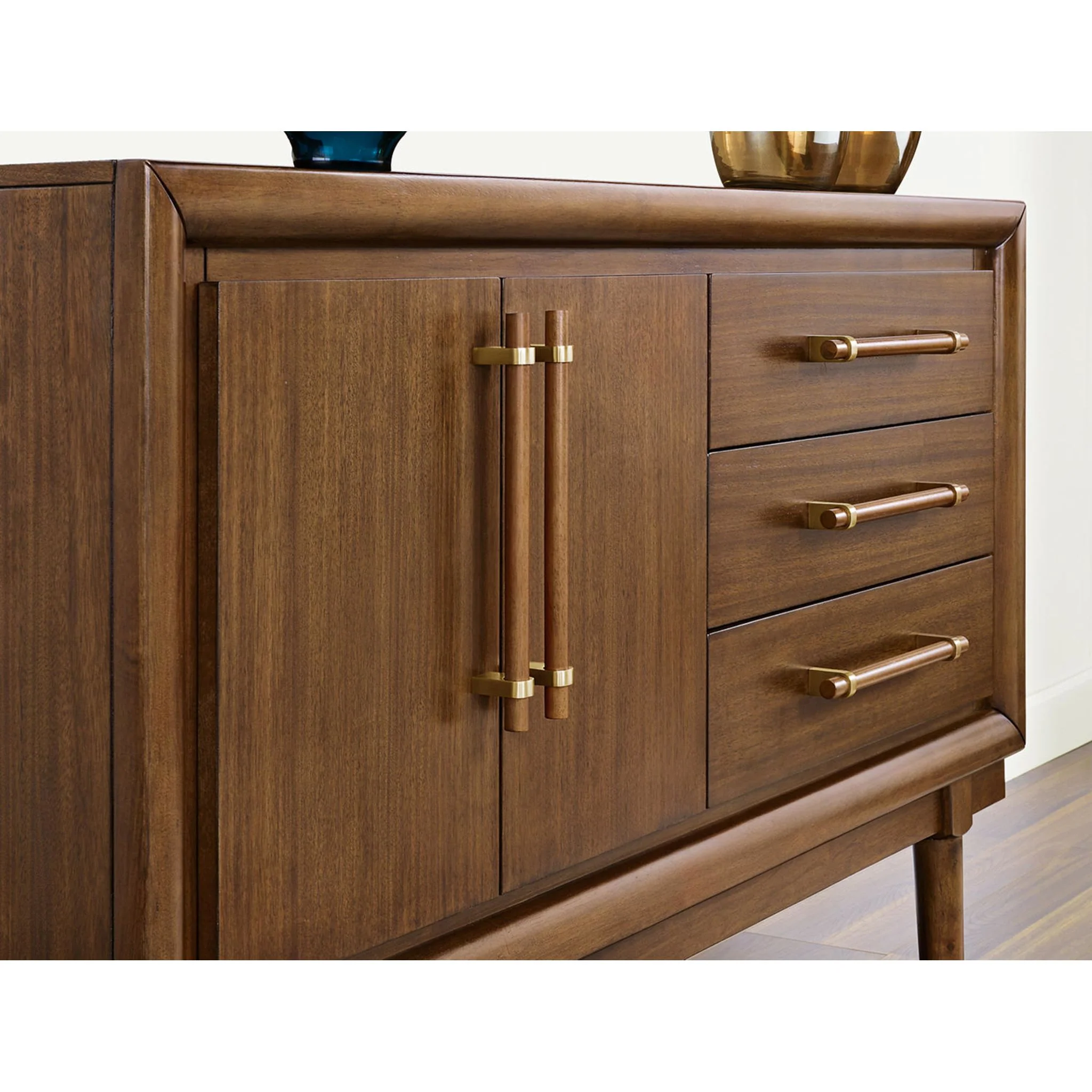 Lyncott Dining Server - Image 19