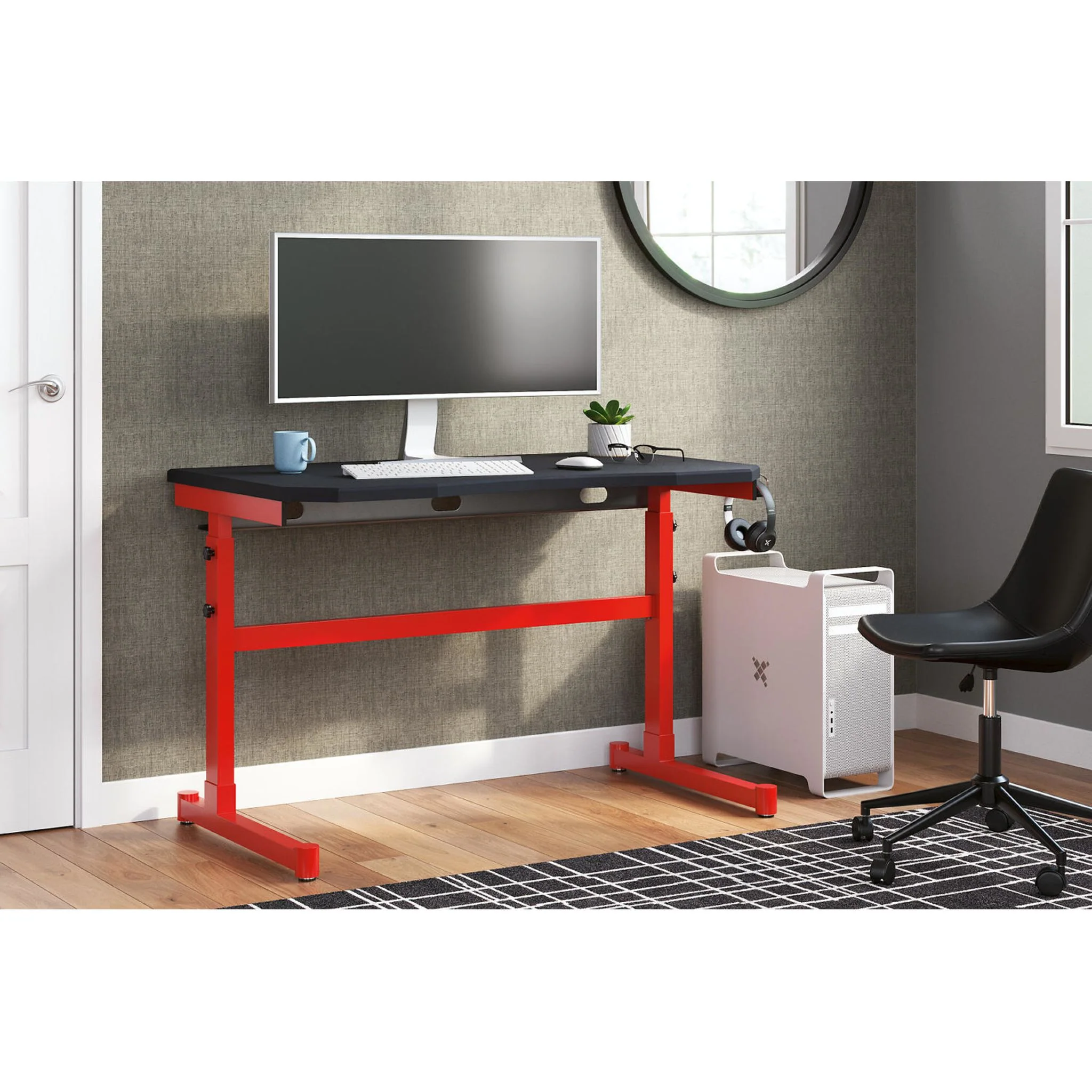 Lynxtyn Adjustable Height Desk - Image 2