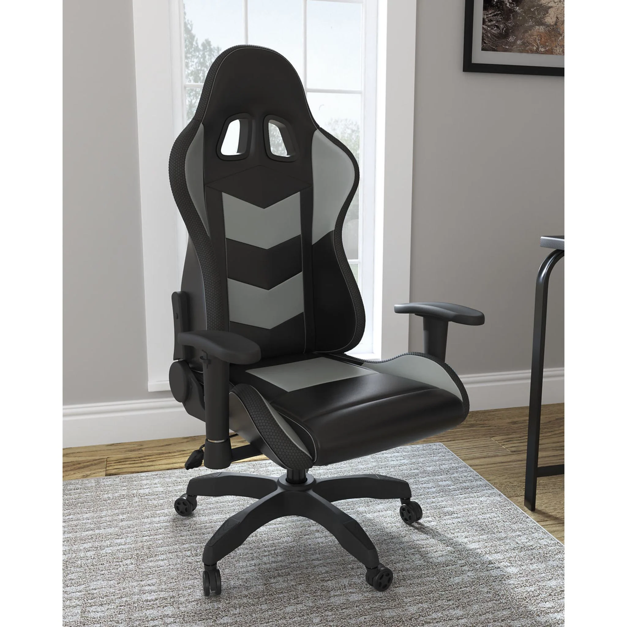 Lynxtyn Swivel Gaming Chair - Image 2