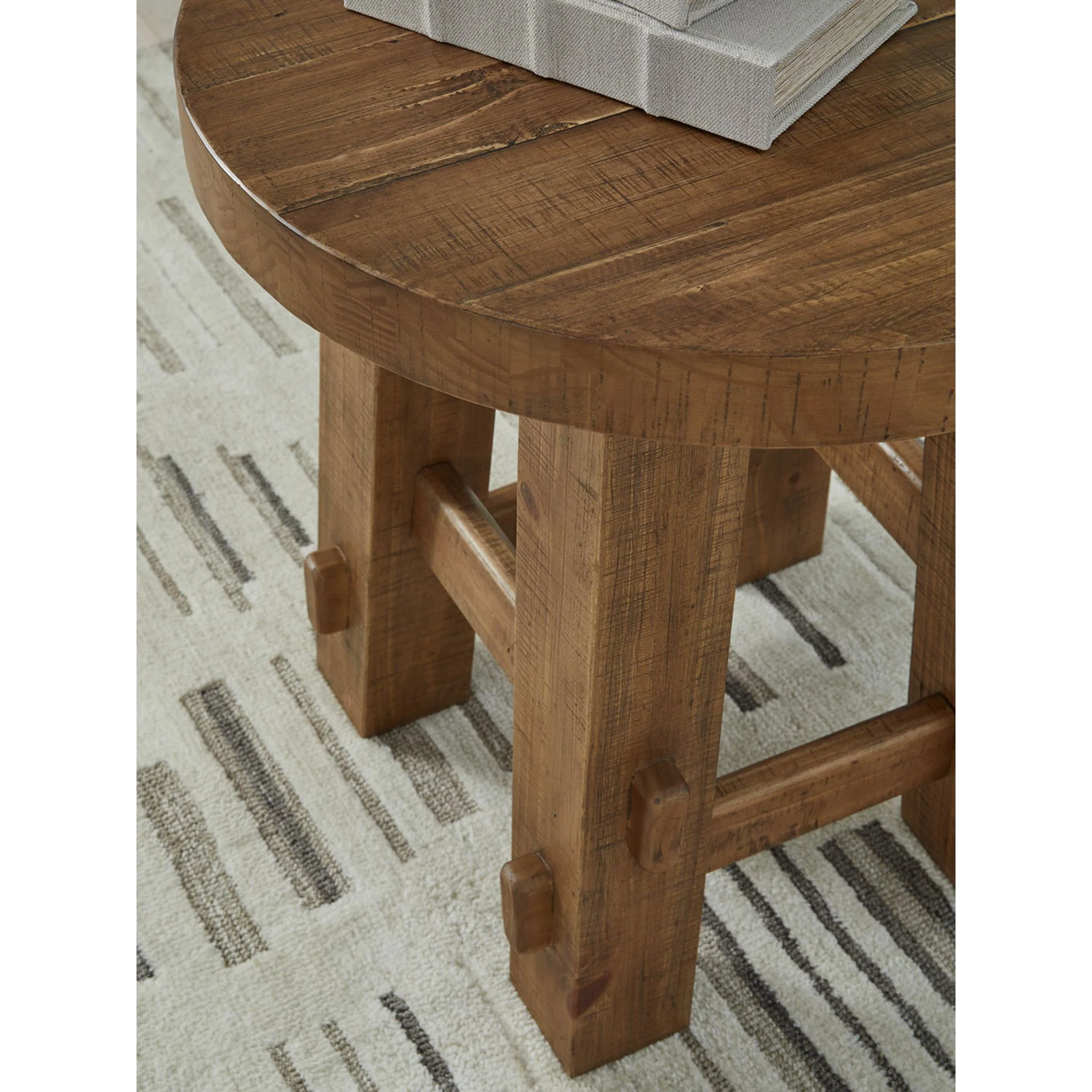 Mackifeld End Table - Image 2