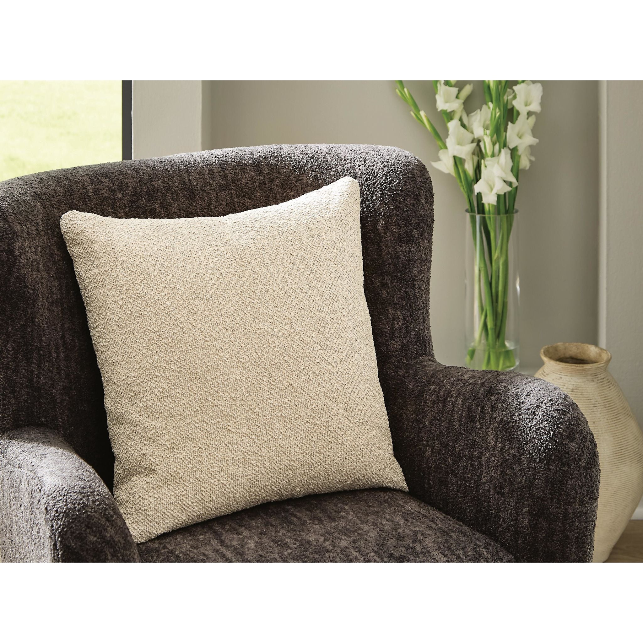Macsen Accent Pillow - Image 2
