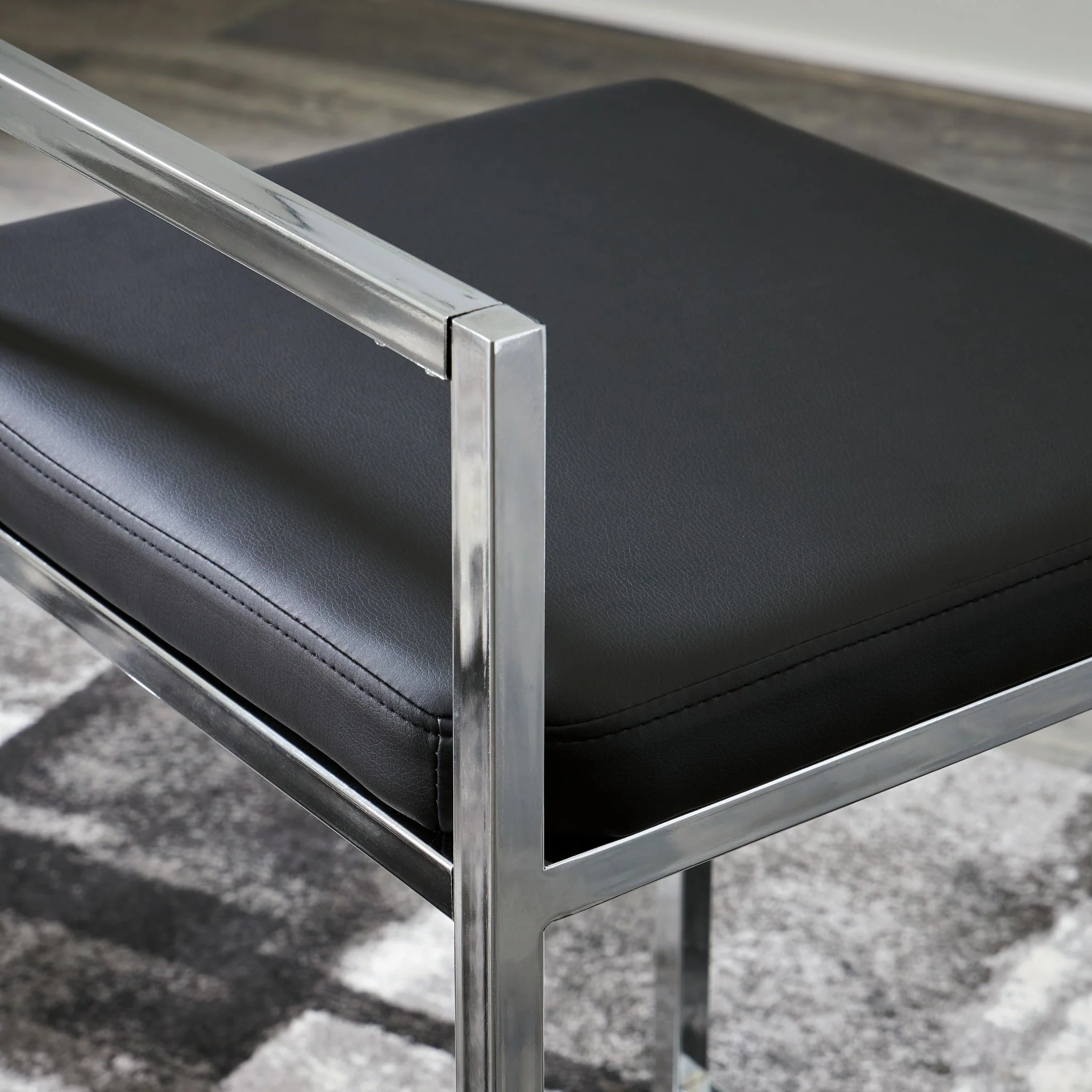 Madanere Bar Height Stool - Image 9