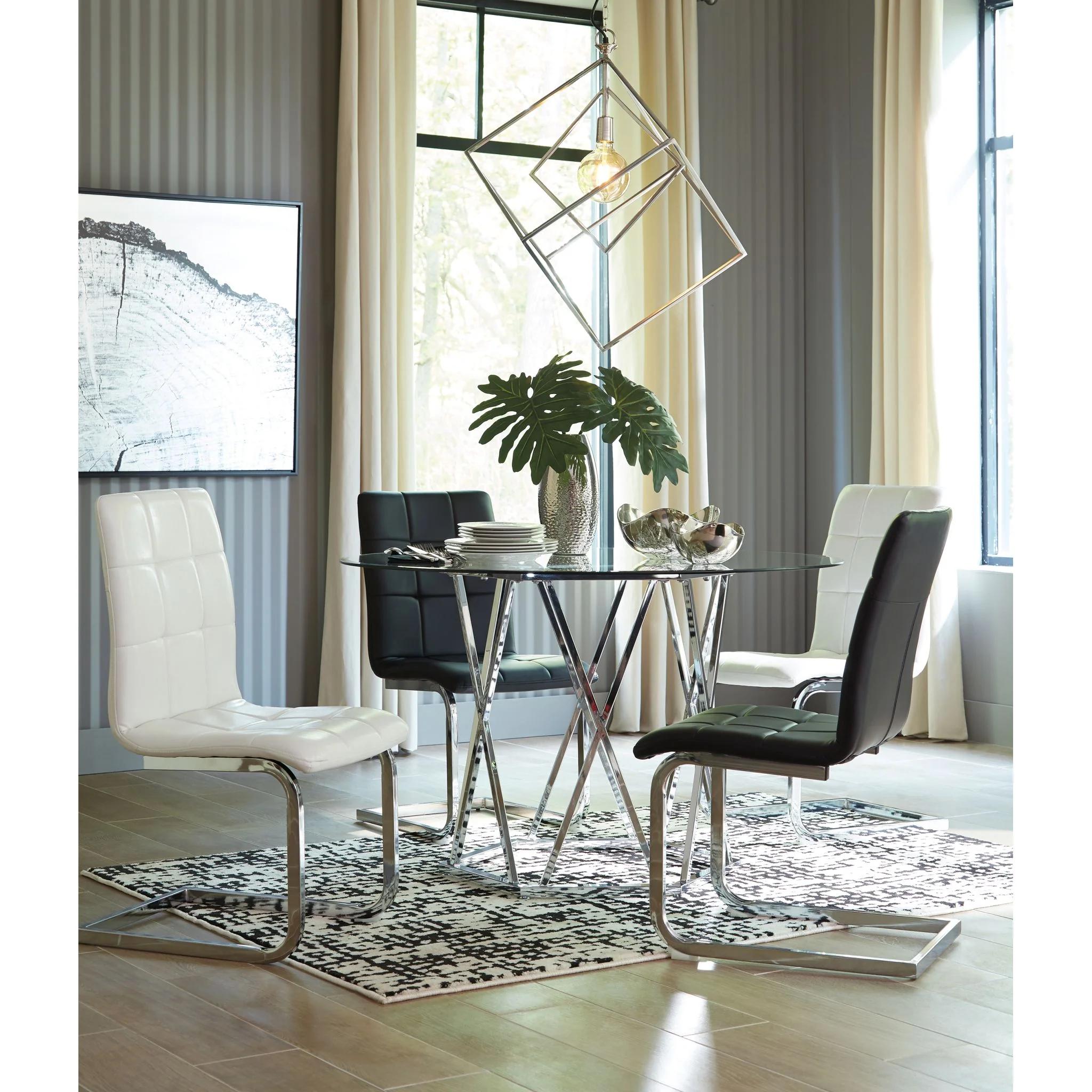 Madanere Dining Table - Image 5