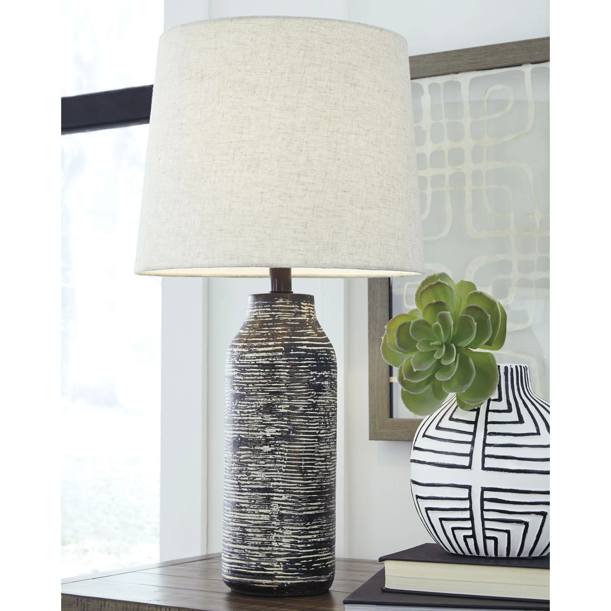 Mahima Table Lamp (Pair) - Image 2