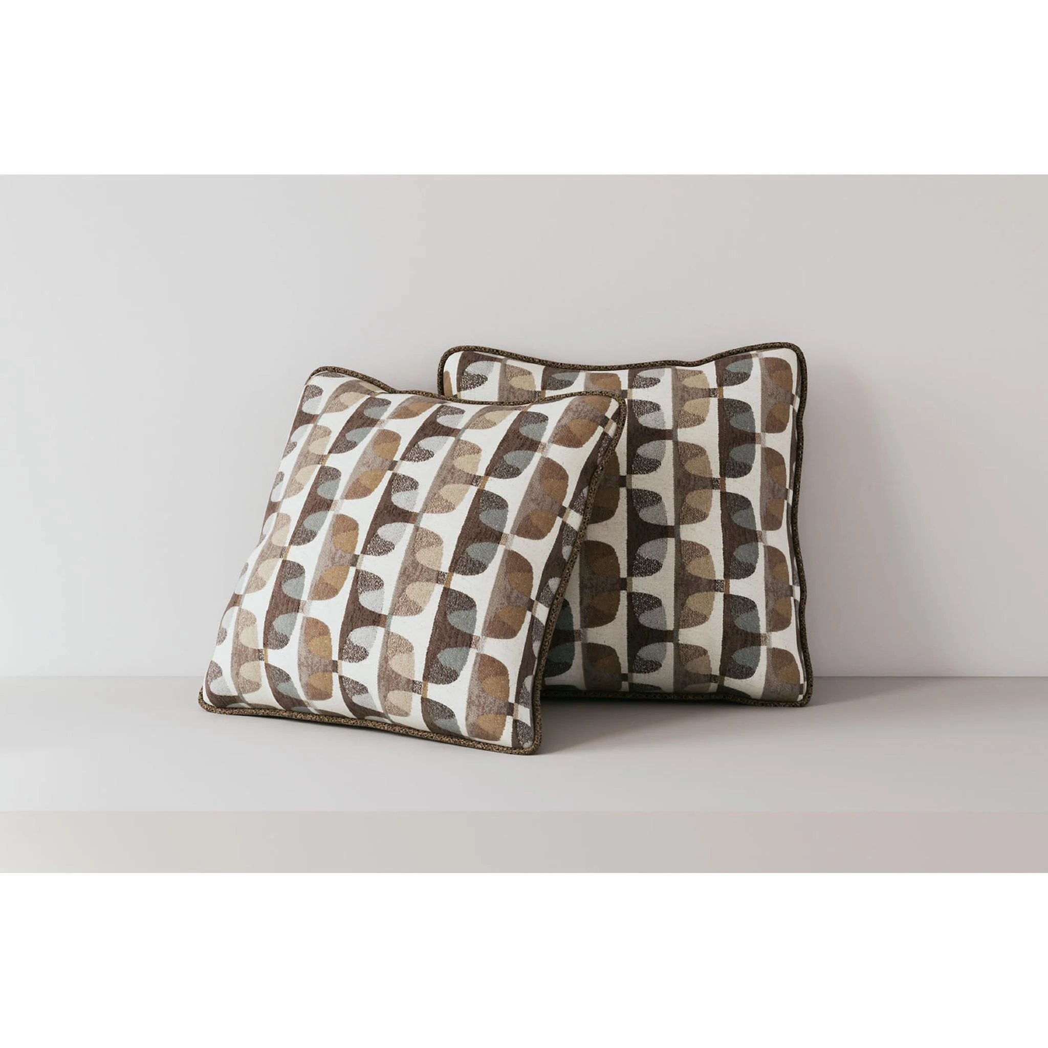 Mahoney Sofa - Image 39