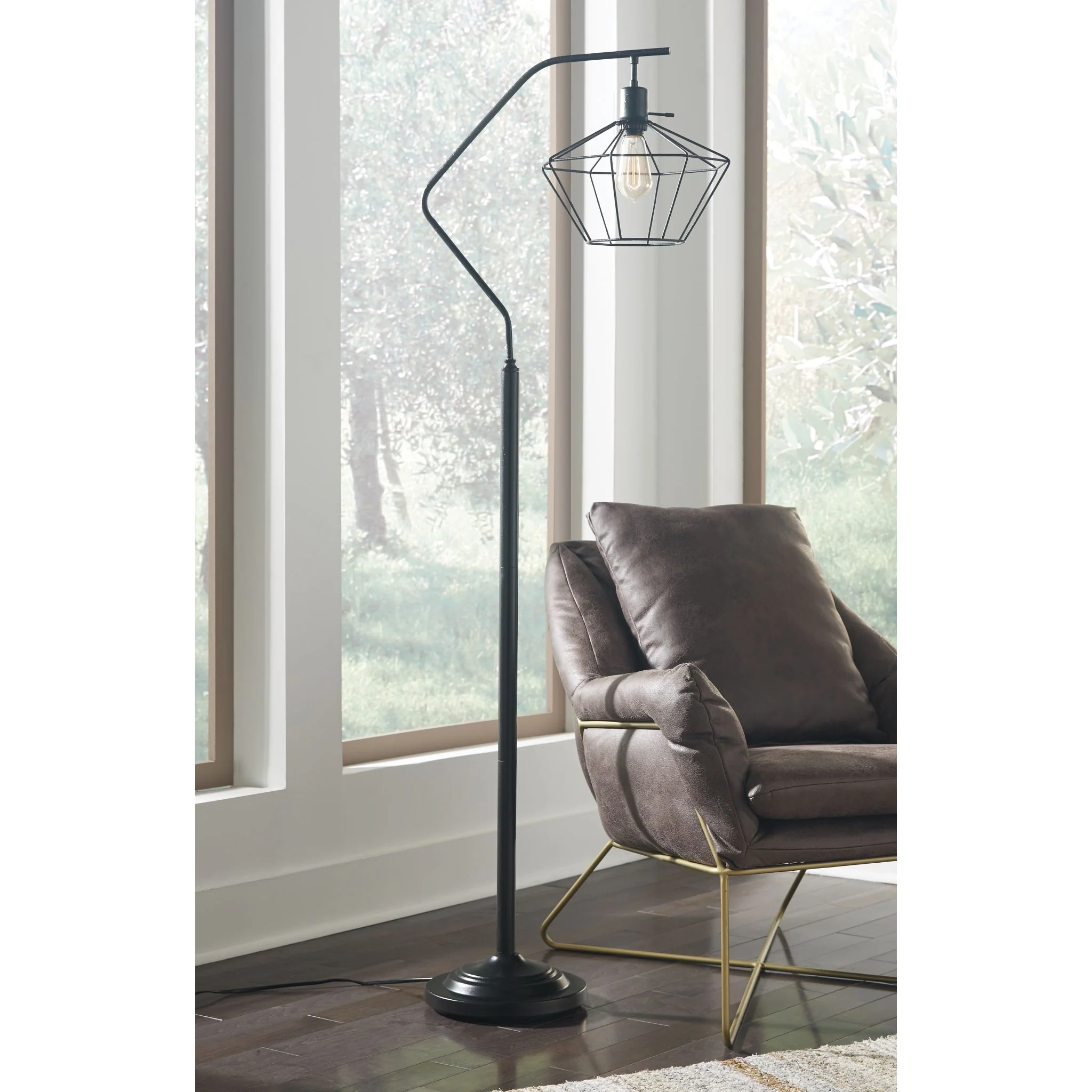Makeika Floor Lamp - Image 3