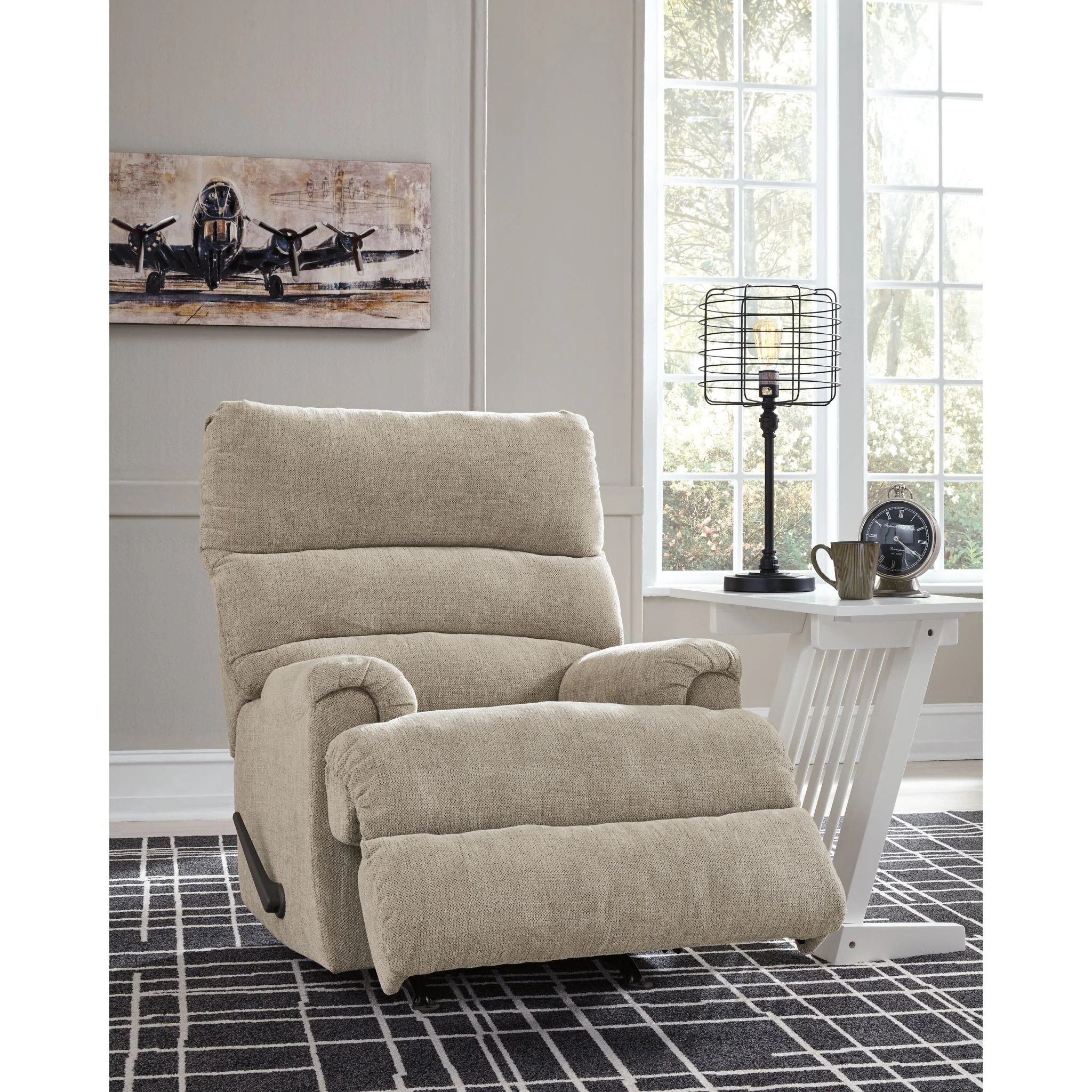 Man Fort Rocker Recliner - Image 4