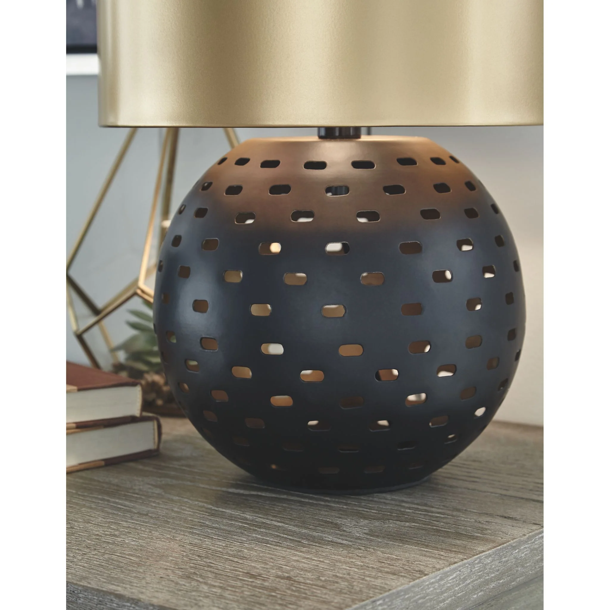 Mareike Table Lamp (Single) - Image 3