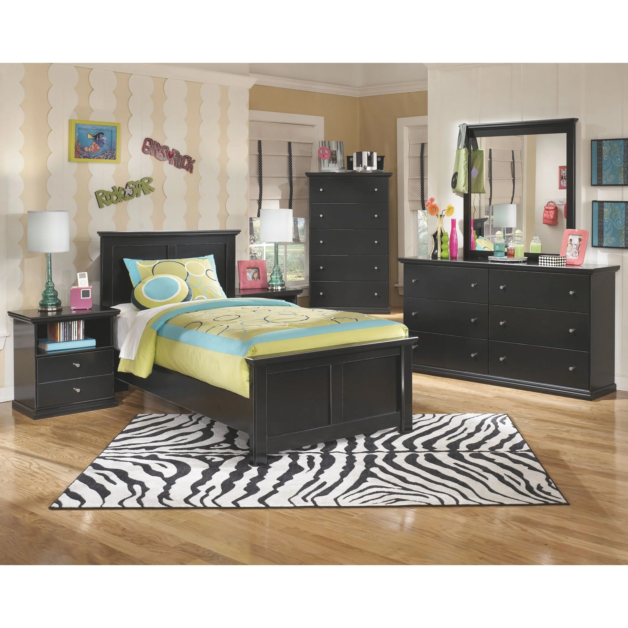 Maribel 5 Piece Twin Panel Bedroom - Image 2