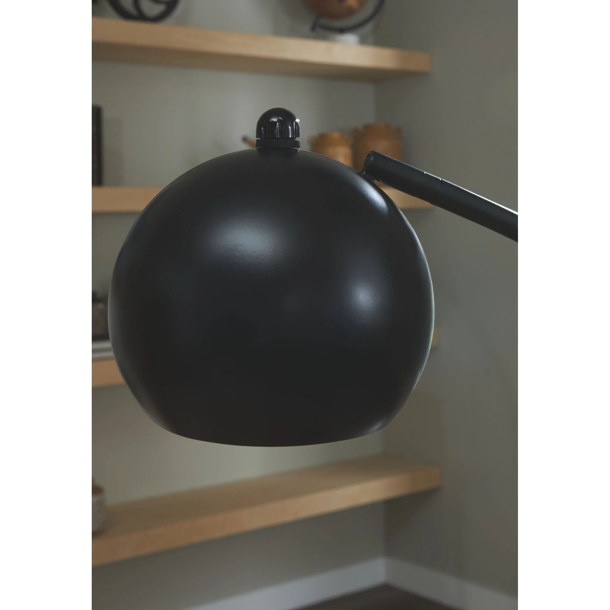 Marinel Floor Lamp - Image 3