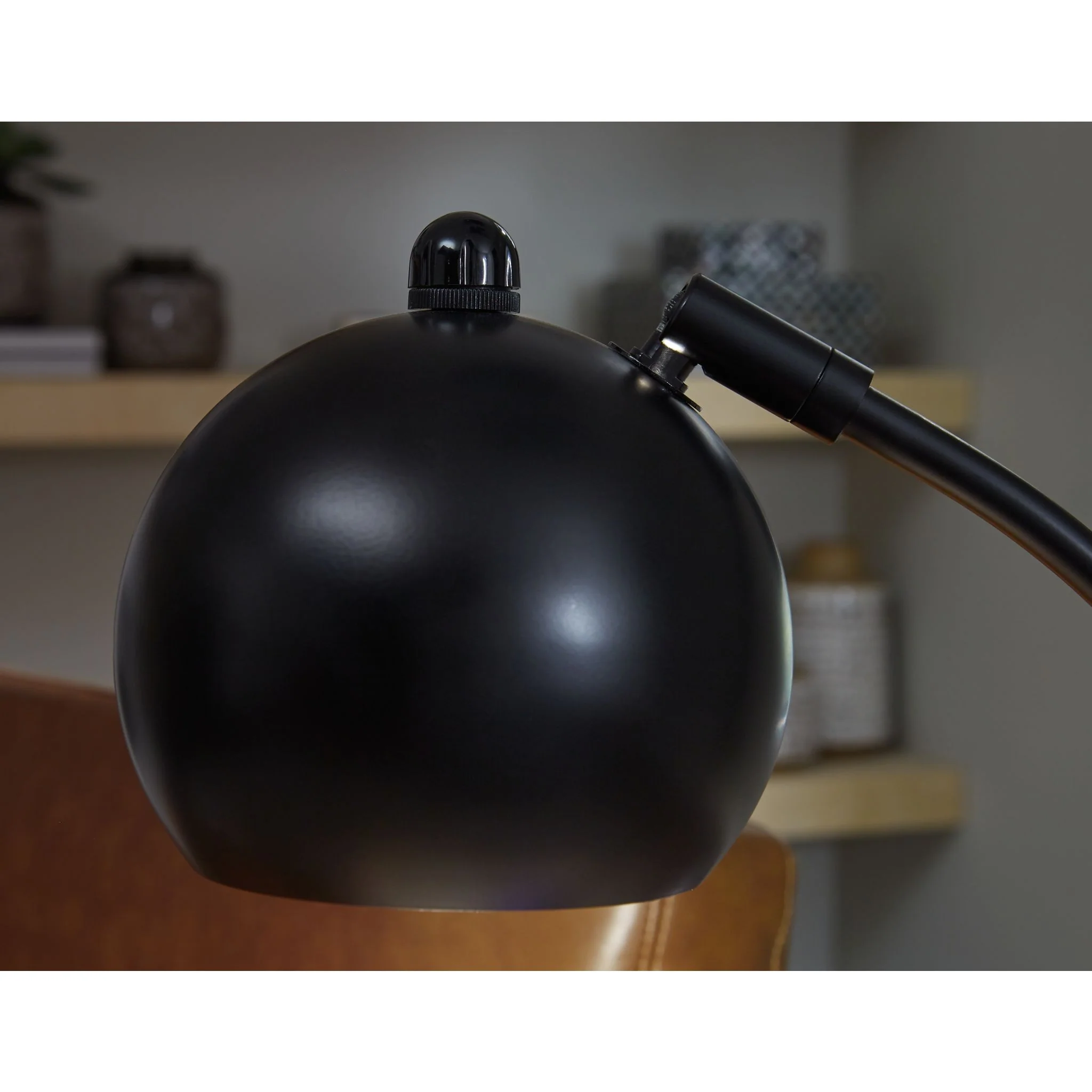 Marinel Desk Lamp (Single) - Image 4