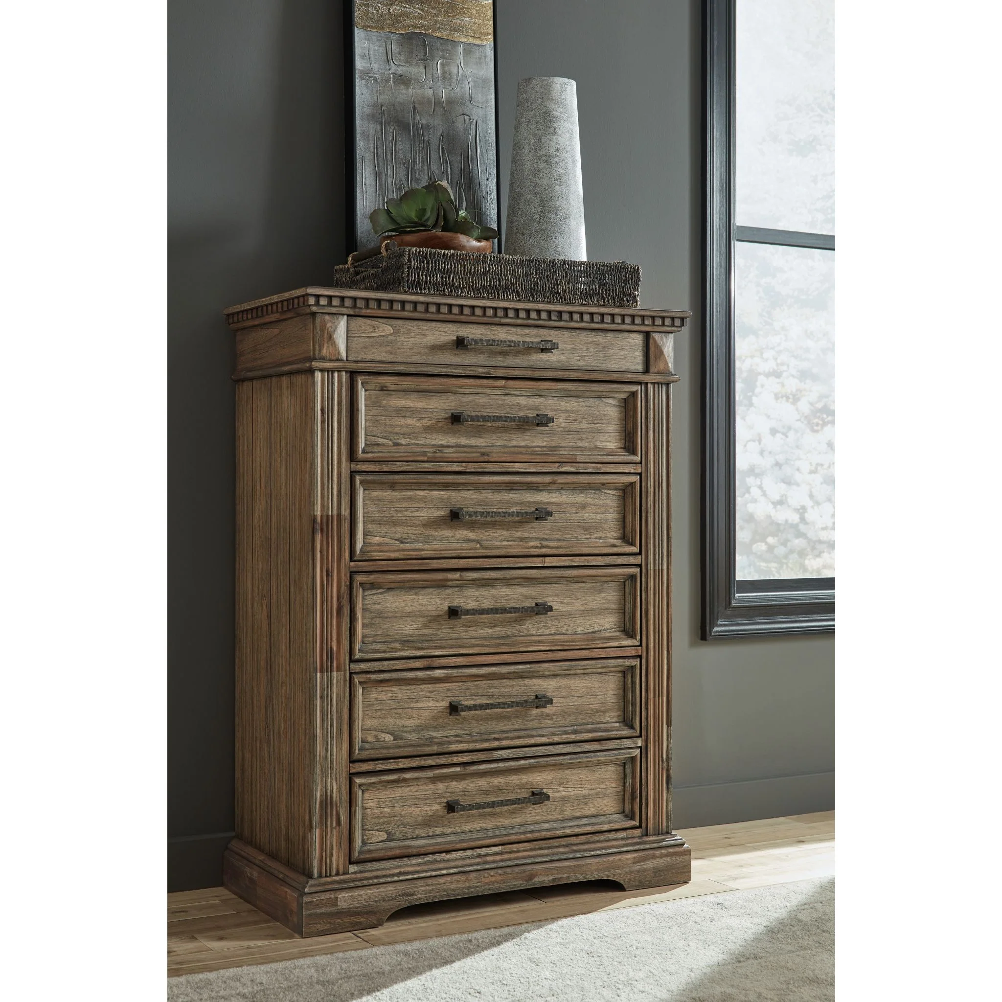Markenburg Chest - Image 2
