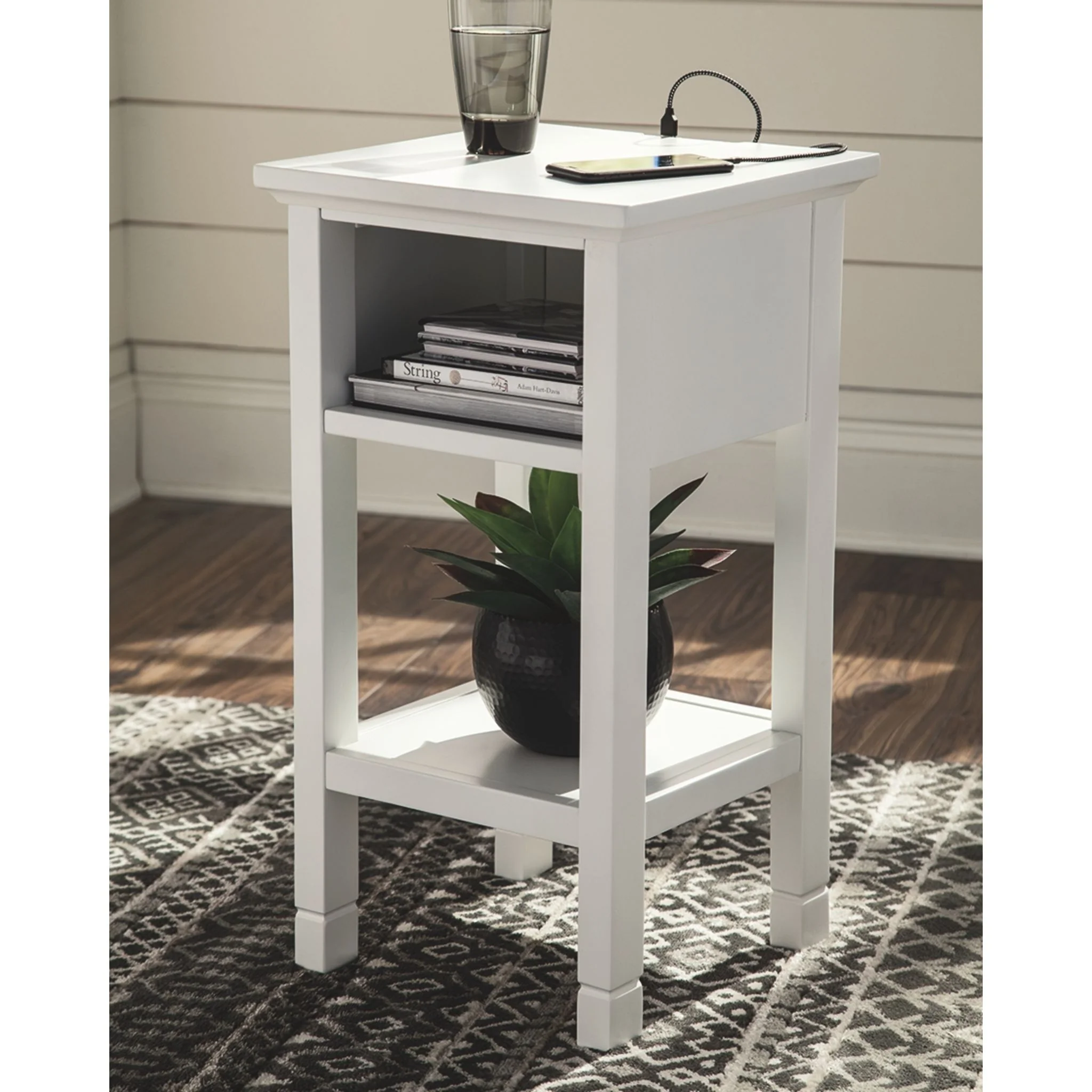 Marnville Accent Table - Image 2