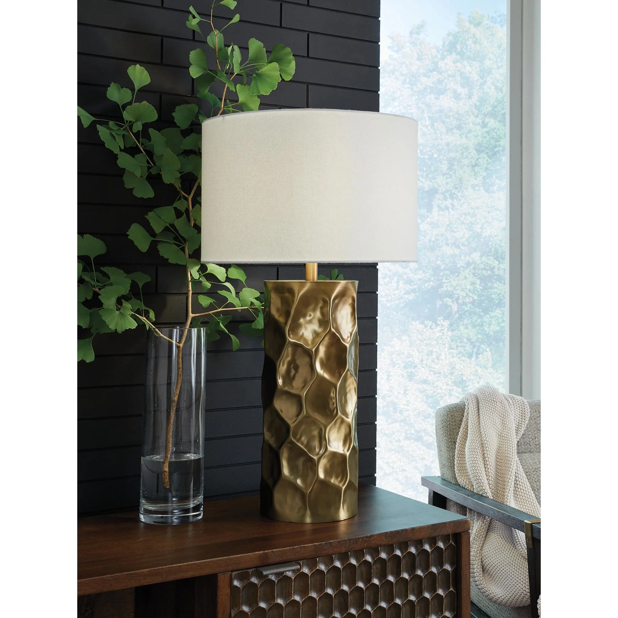 Marshawn Table Lamp - Image 2