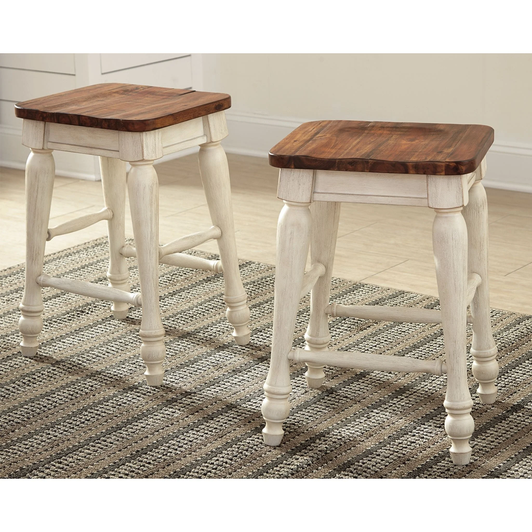 Marsilona-Exclusive Bar Stool - Image 2