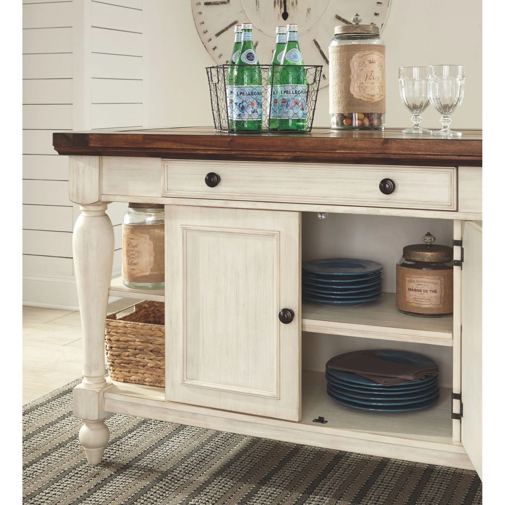 Marsilona-Exclusive Dining Set - Image 6