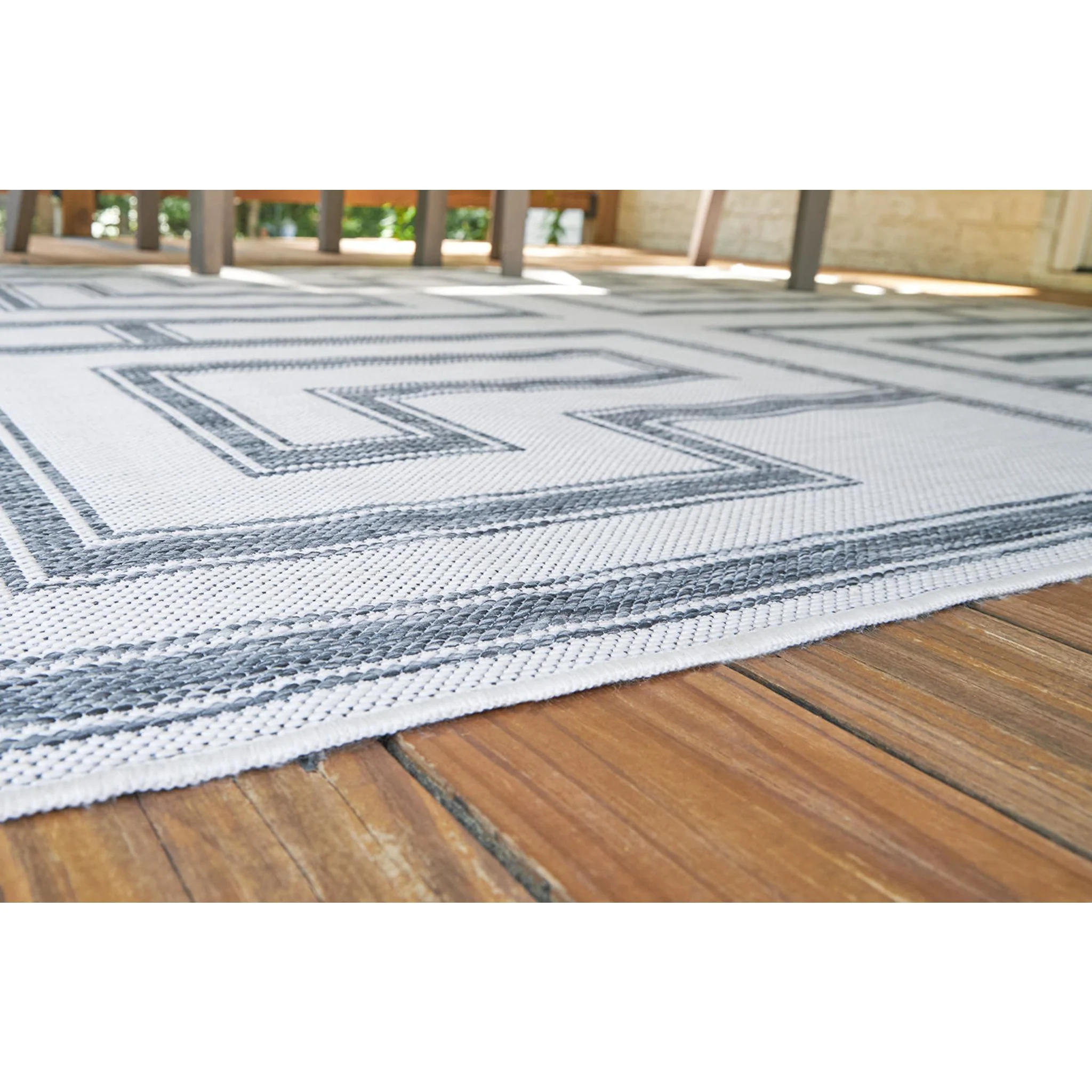 Matinwood Area Rug - Image 12