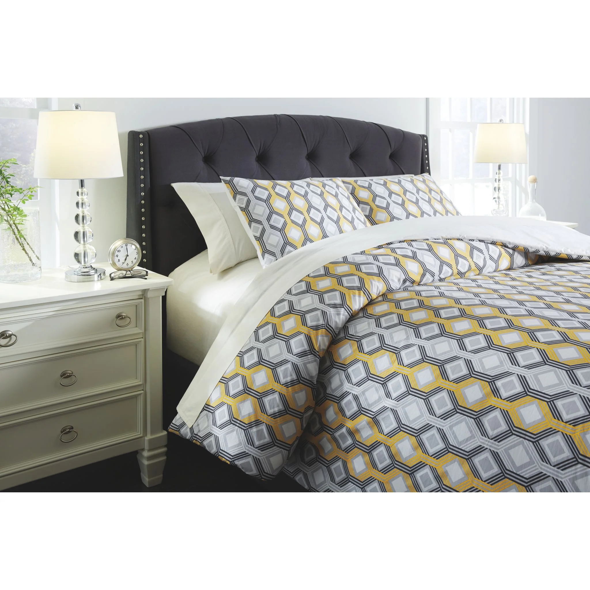 Mato Queen Comforter Set - Image 3