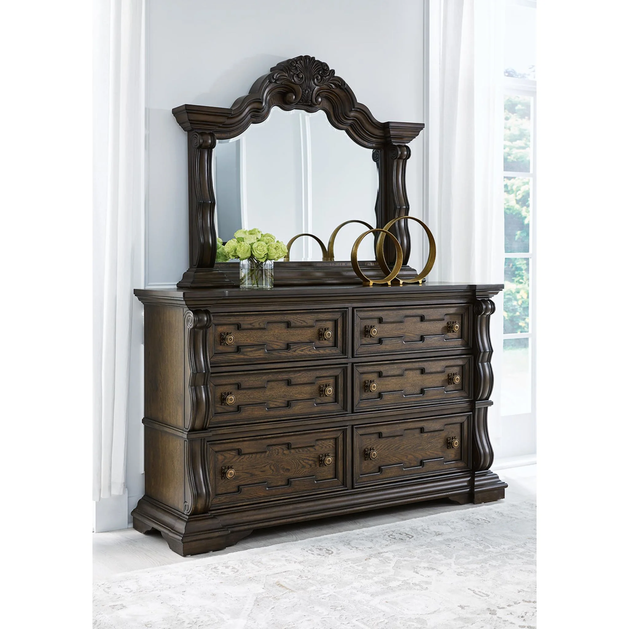 Maylee 5 Piece Canopy Bedroom - Image 16