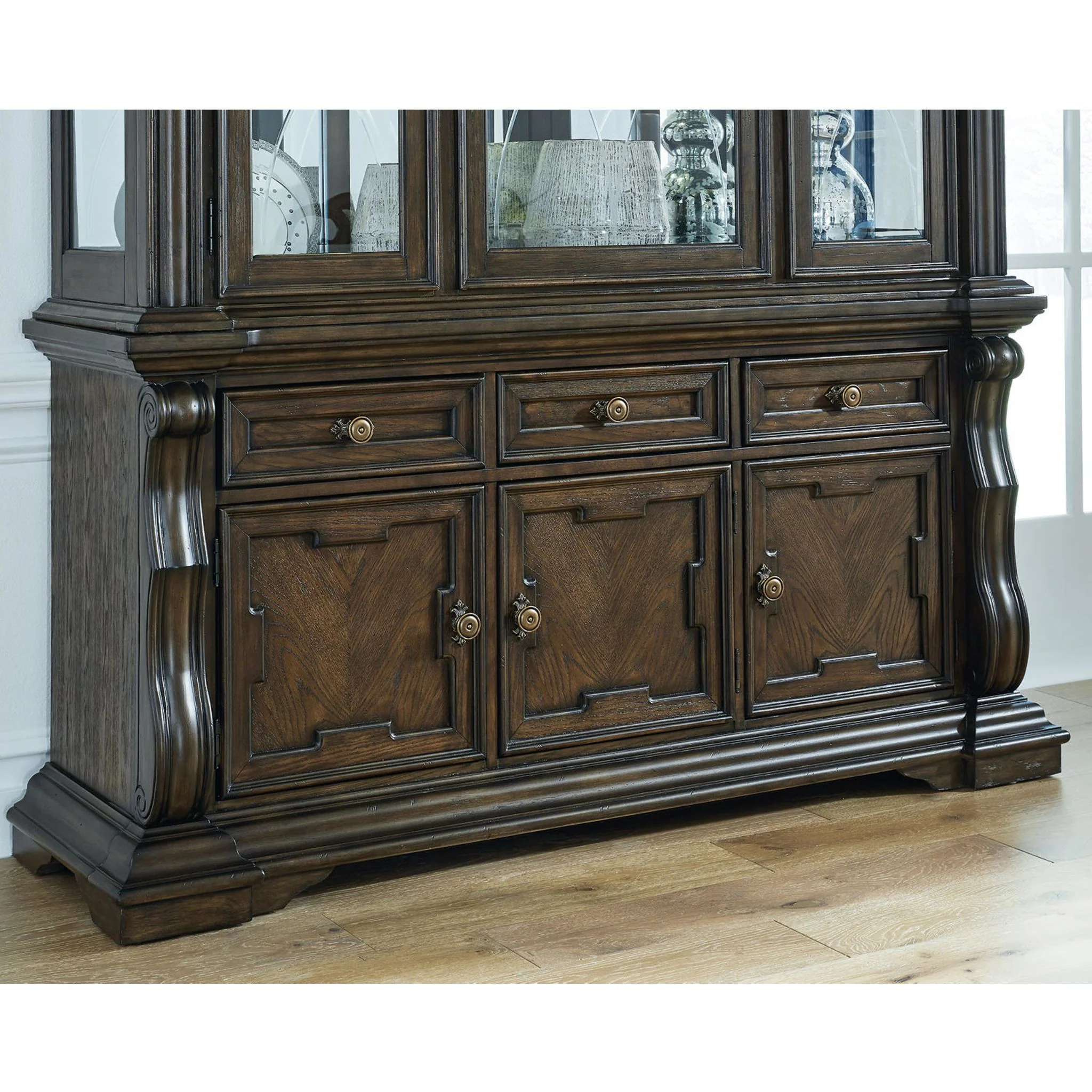 Maylee Buffet - Image 2