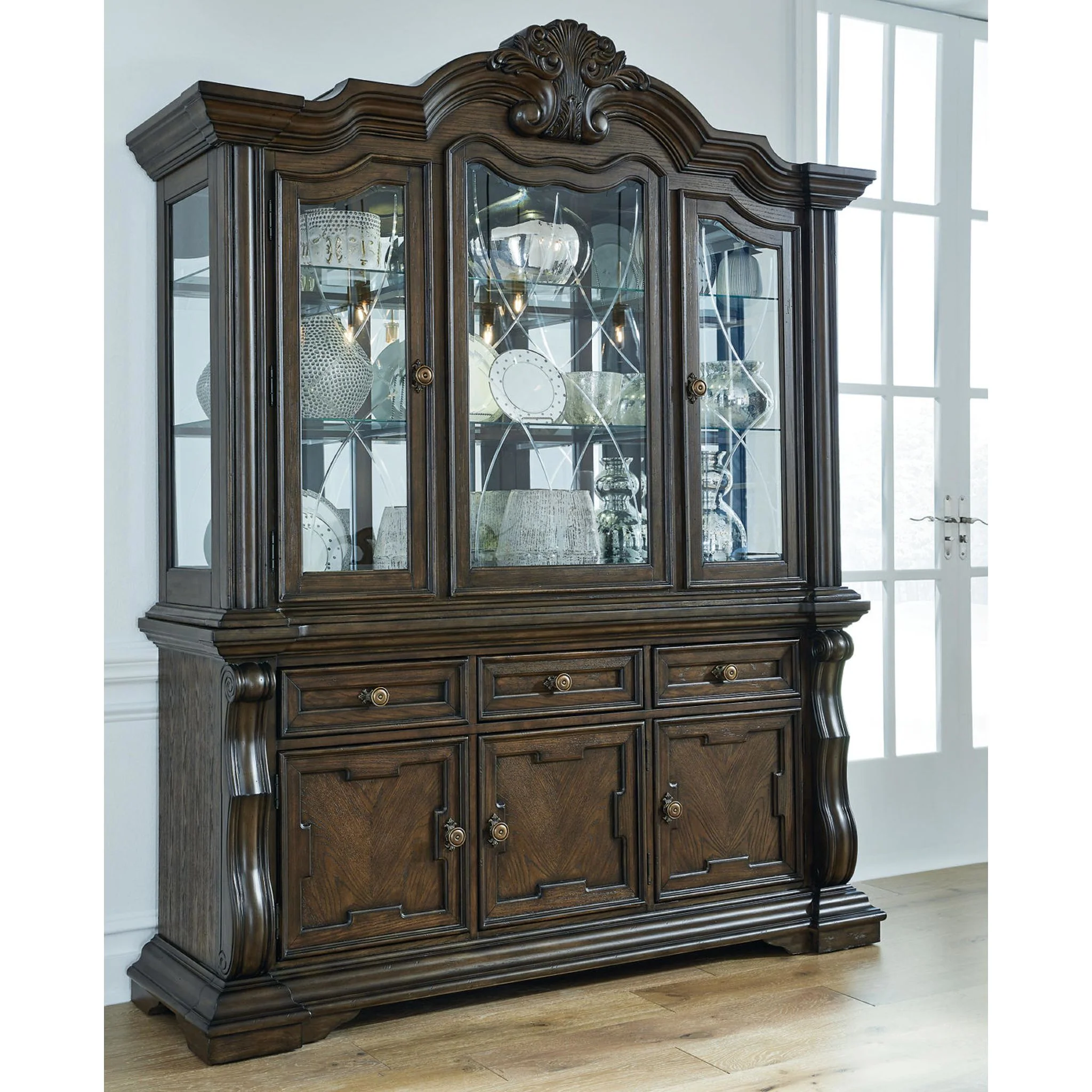 Maylee Buffet & Hutch - Image 2
