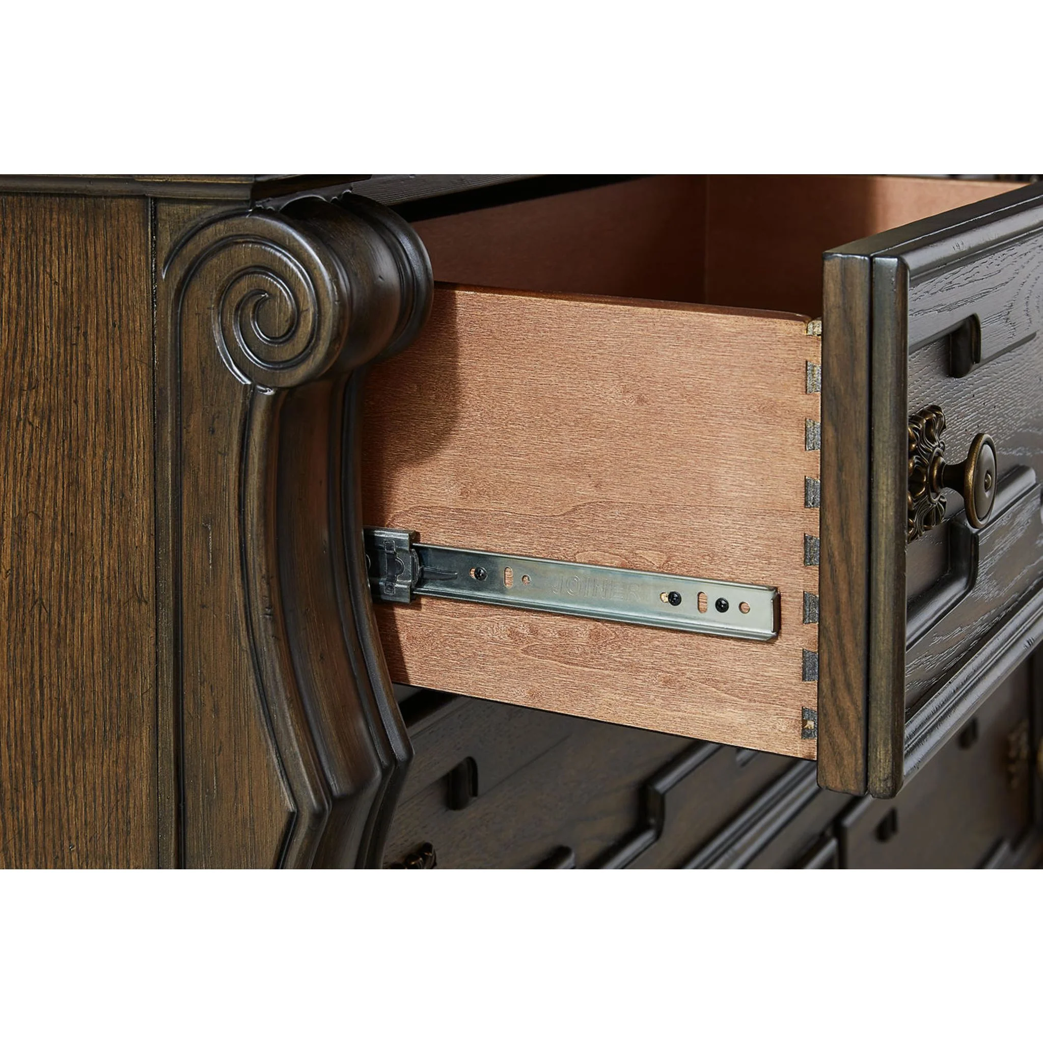 Maylee Dresser and Mirror - Image 4