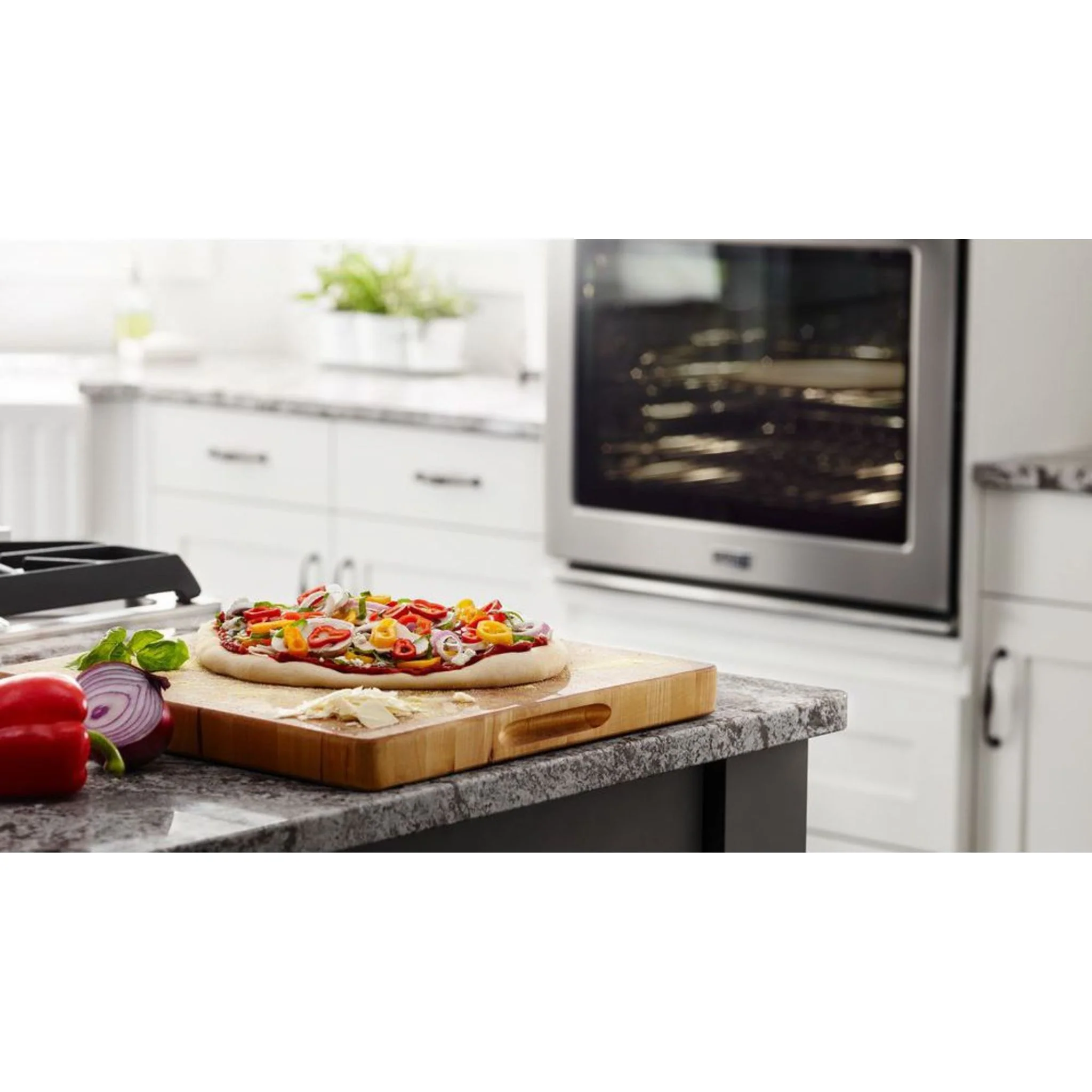 Maytag 27" WIDE SINGLE WALL OVEN WITH TRUE CONVECTION - 4.3 cu. ft. (MEW9527FZ) - Image 6