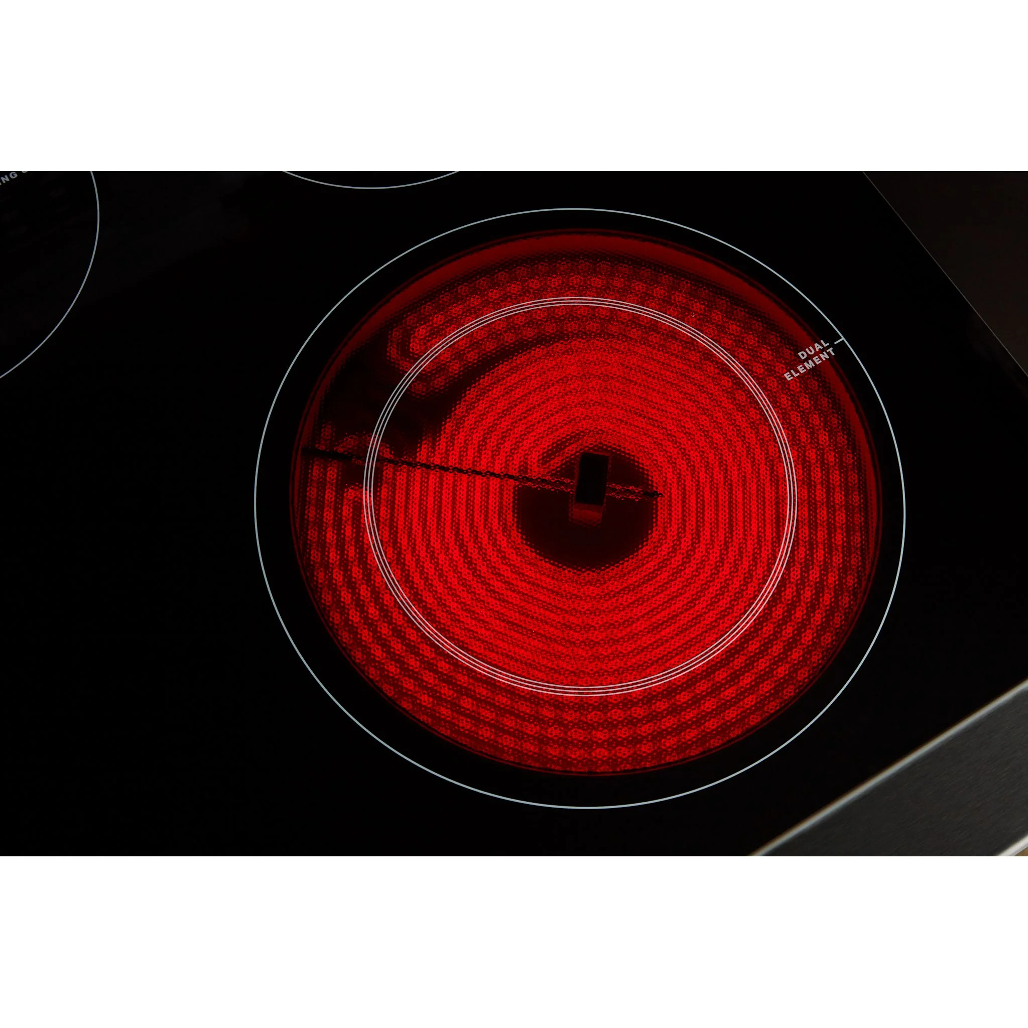 Maytag 30-Inch Convection Electric Range With No Preheat Air Fry and Air Baking - 5.3 Cu. Ft. -Black (YMFES6030RB) - Image 6