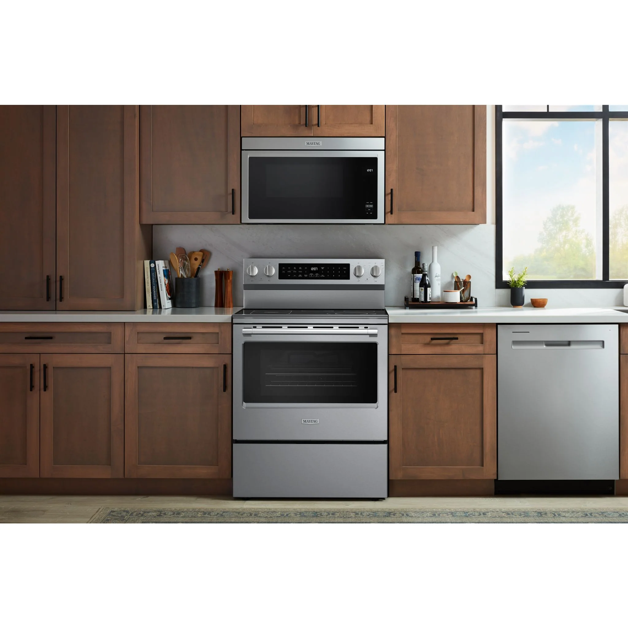 Maytag 30-Inch True Convection Electric Range With Grill Mode - 5.3 Cu. Ft. -Fingerprint Resistant Stainless Steel (YMFES8030RZ) - Image 13