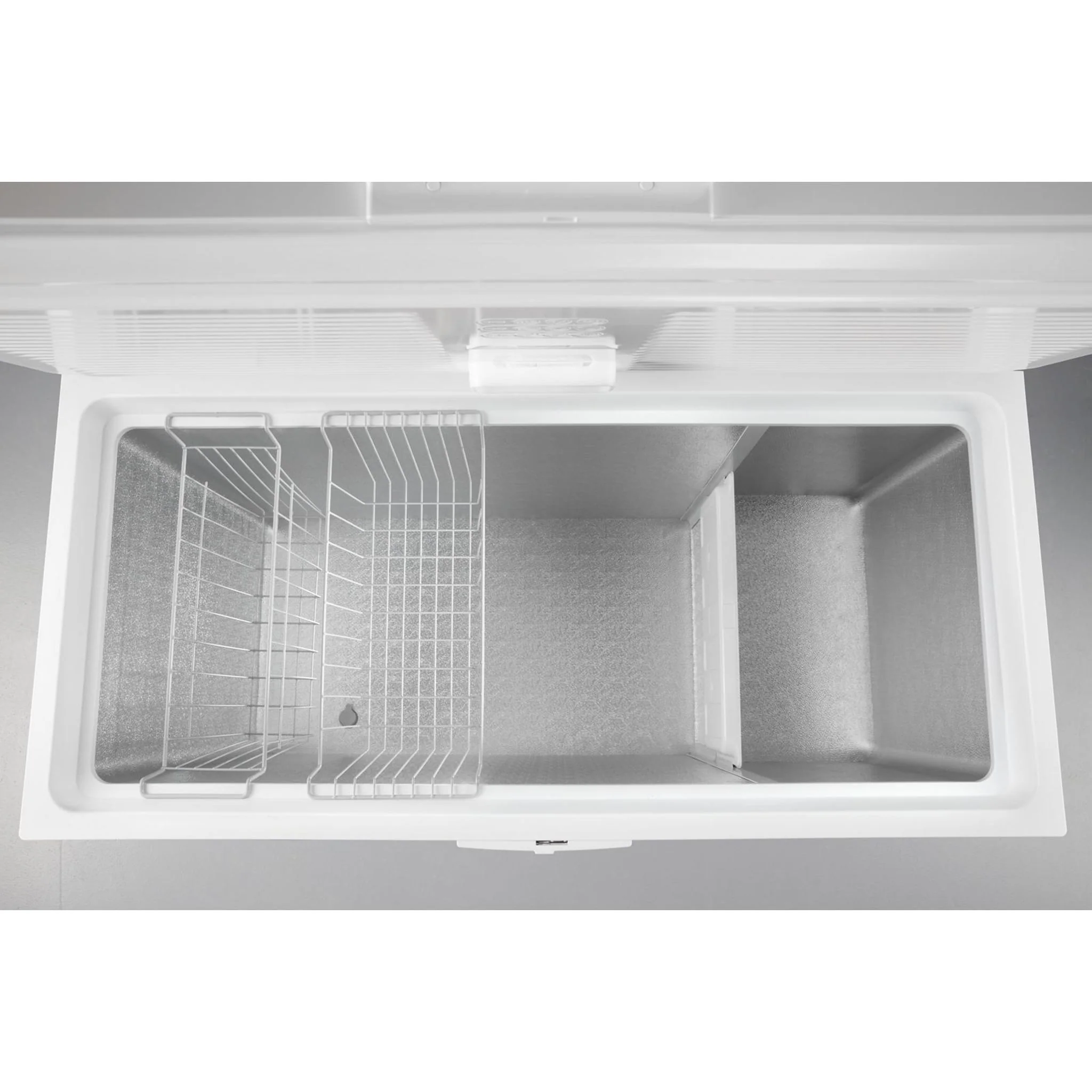 Maytag Garage Ready in Freezer Mode Chest Freezer - 16 cu. ft. -White (MZC5216LW) - Image 14