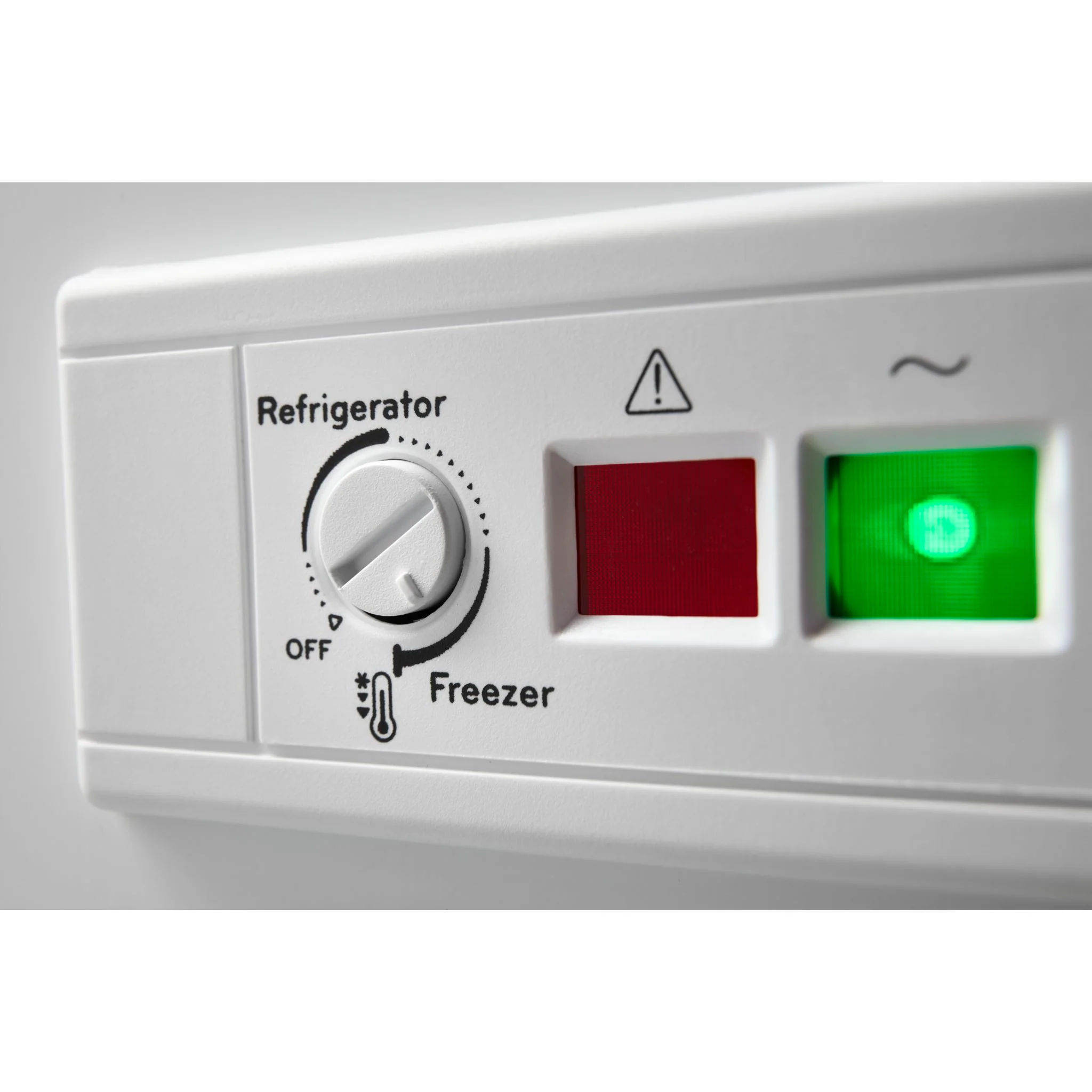 Maytag Garage Ready in Freezer Mode Chest Freezer - 16 cu. ft. -White (MZC5216LW) - Image 4