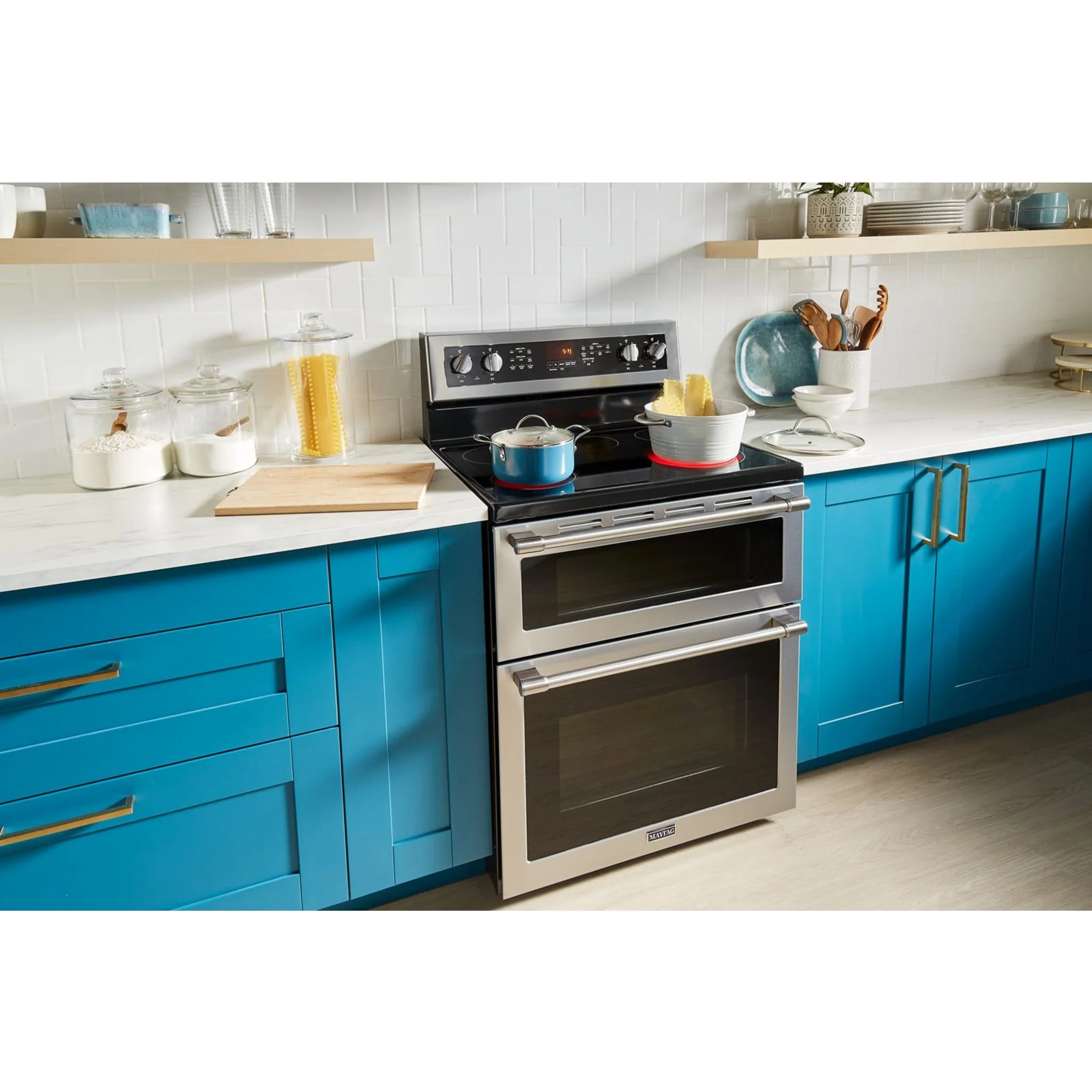 Maytag 30-Inch Wide Double Oven Electric Range With True Convection - 6.7 Cu. Ft. -Stainless Steel (YMET8800FZ) - Image 17