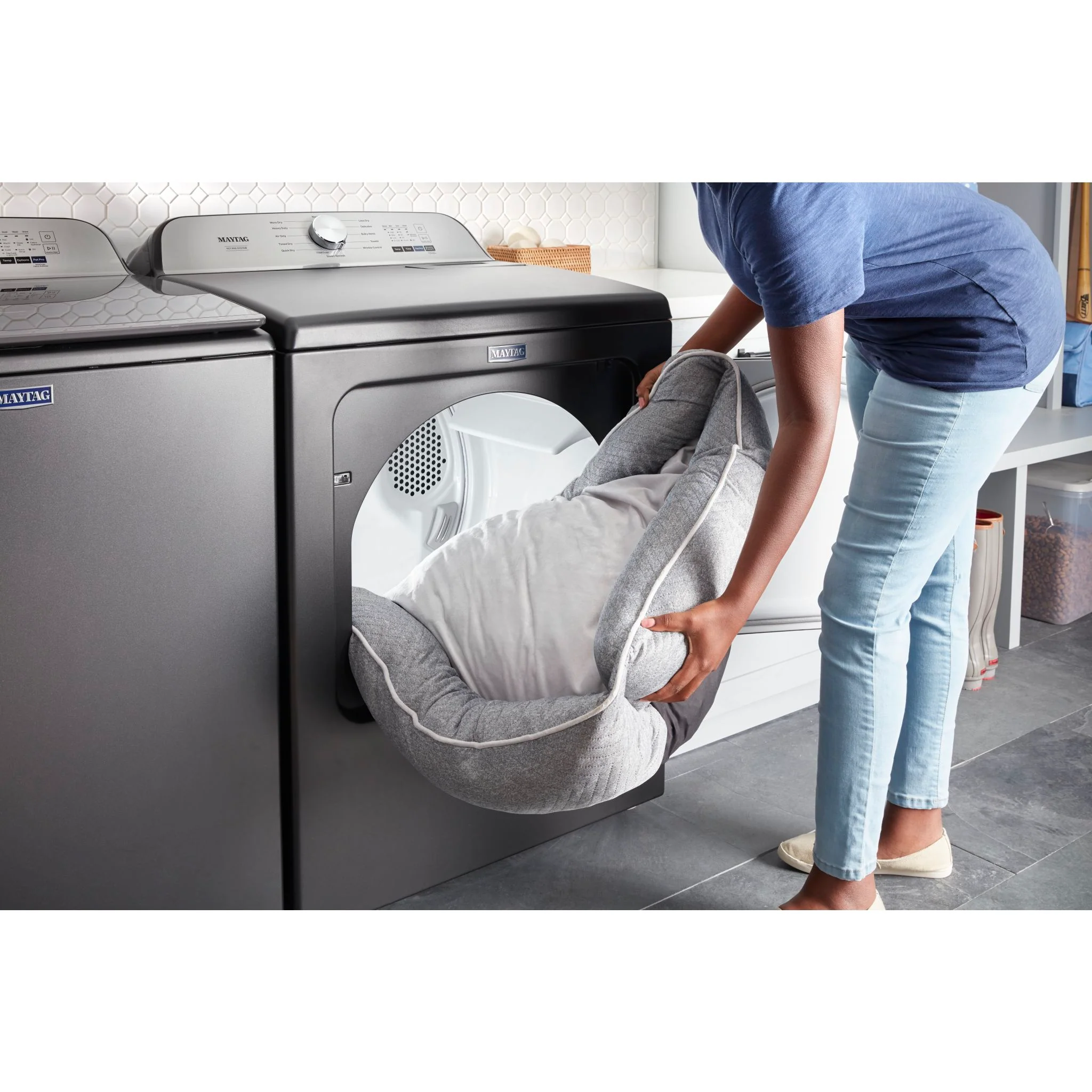 Maytag Pet Pro Top Load Electric Dryer - 7.0 cu.ft. - Volcano Black (YMED6500MBK) - Image 9